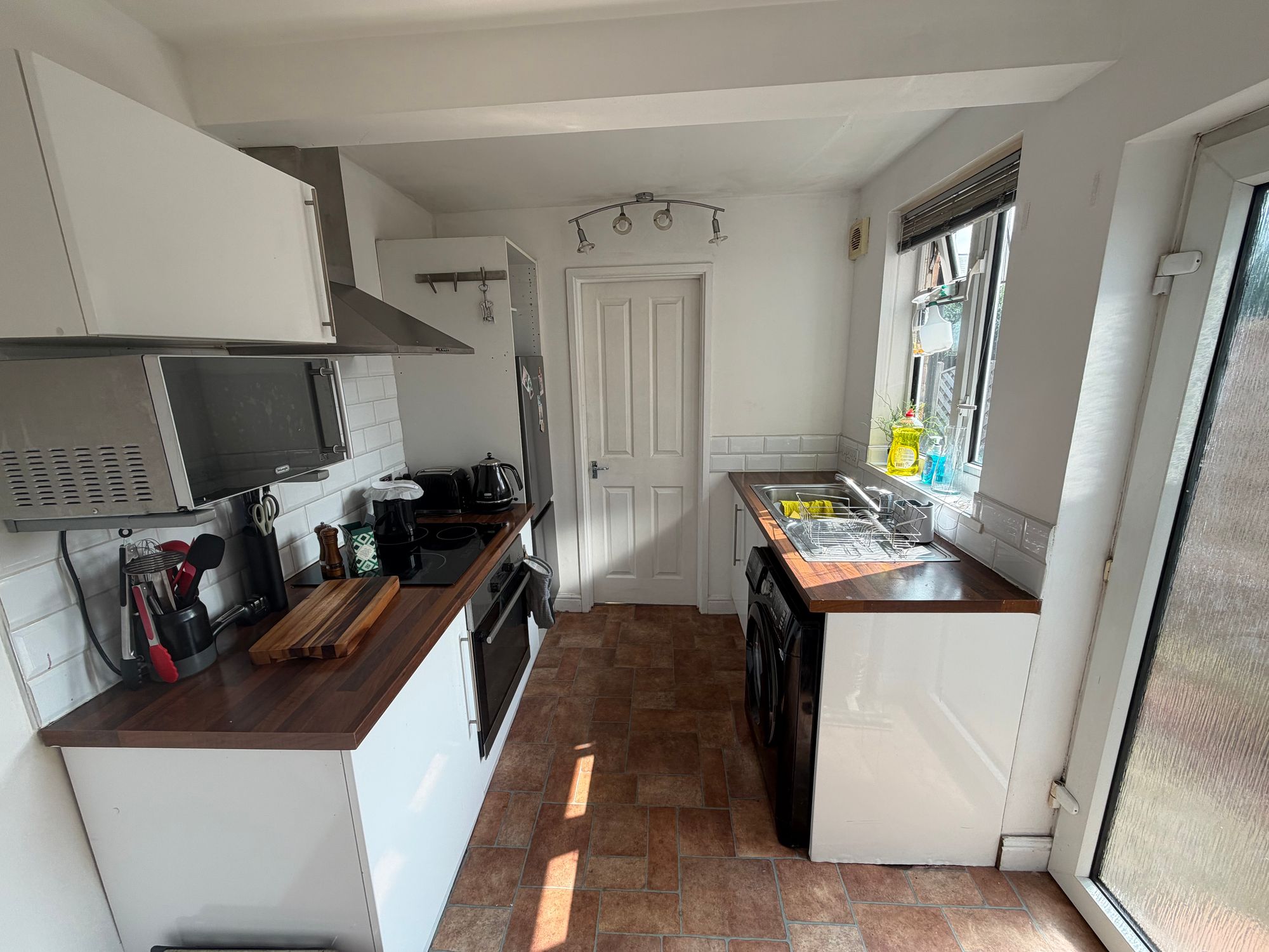2 bed mid-terraced house for sale in Lower Cape, Warwick, CV34  - Property Image 3