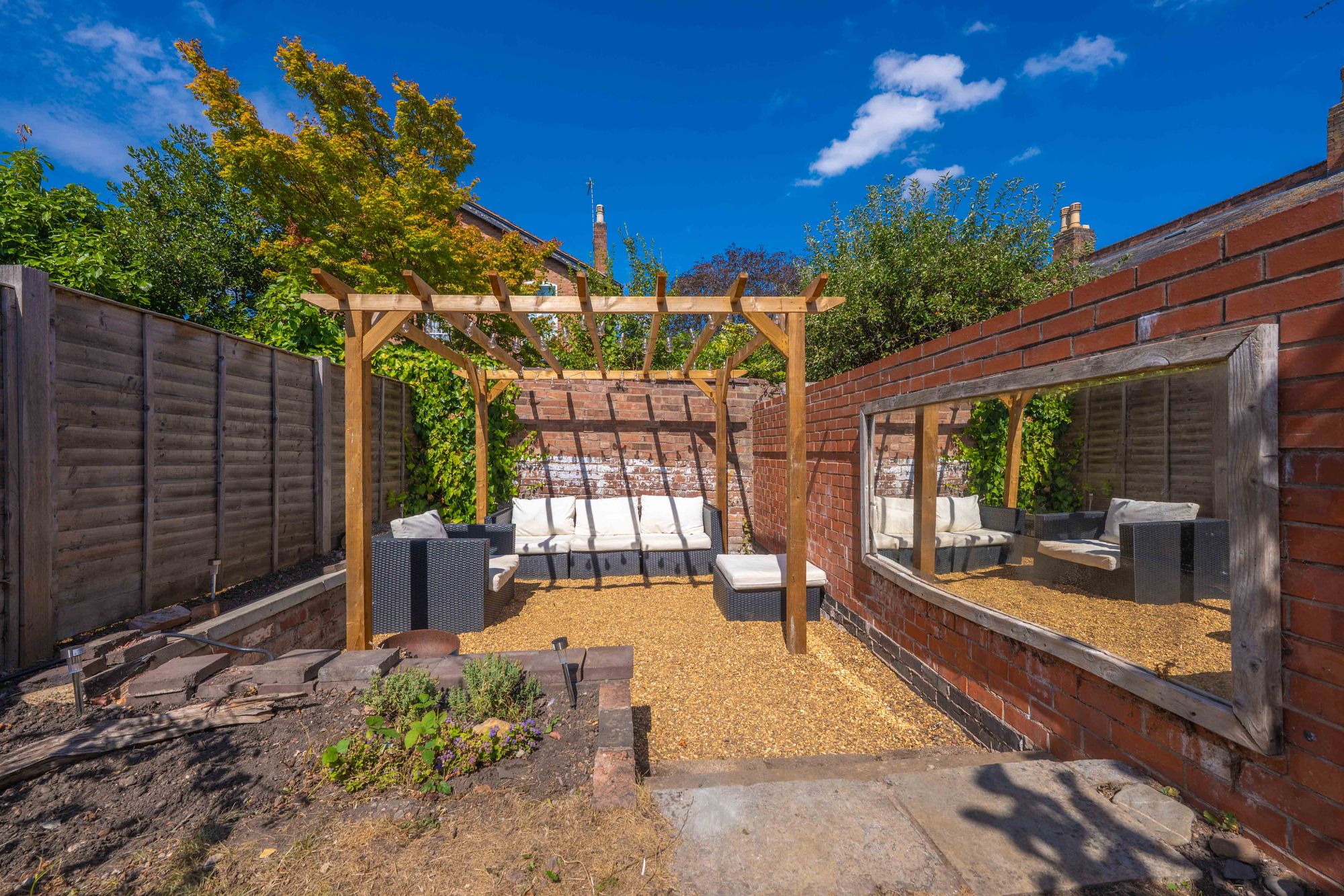 2 bed terraced house for sale in St. Georges Road, Leamington Spa, CV31 17