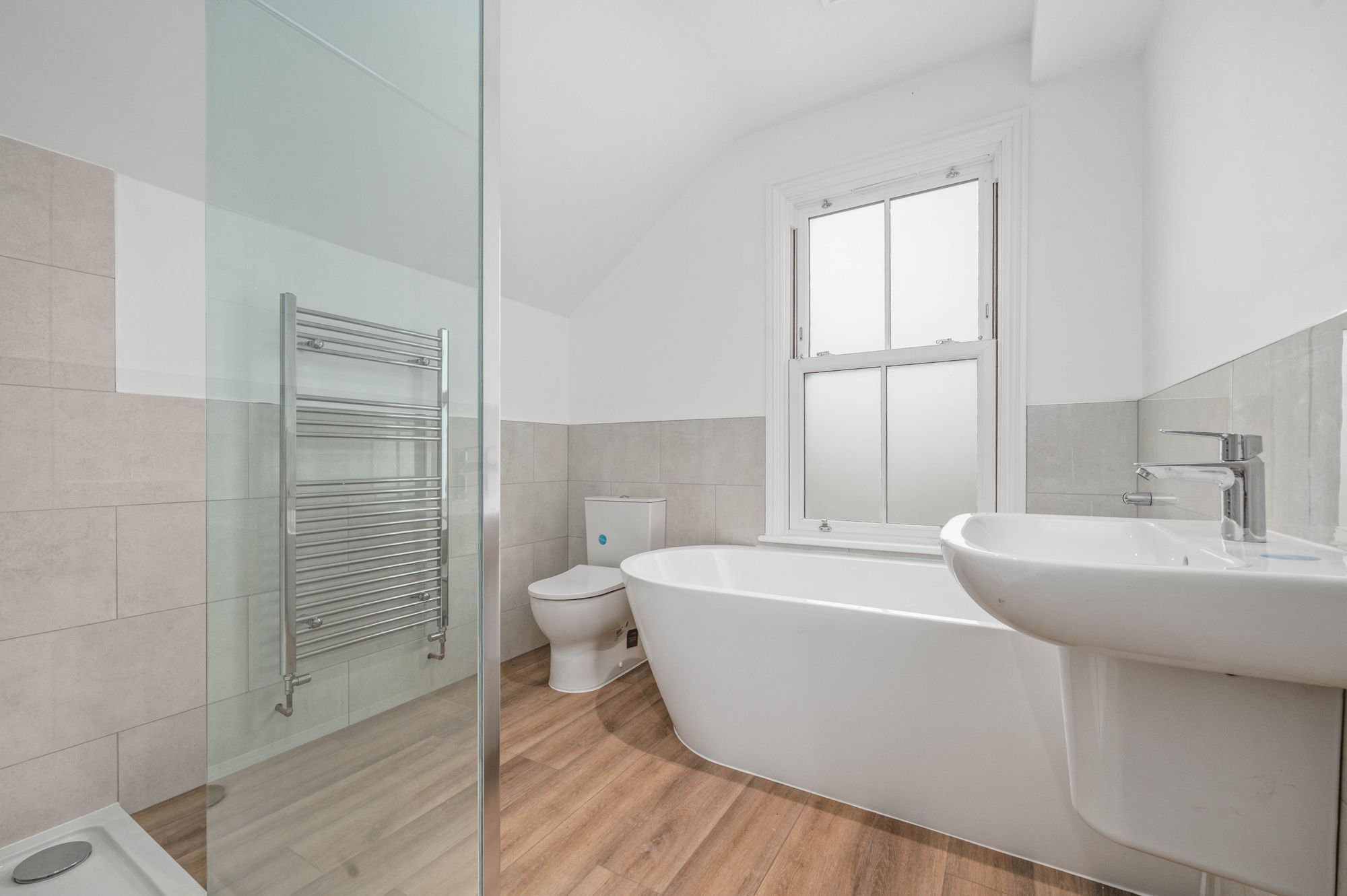 3 bed end of terrace house for sale in Percy Street, Stratford-Upon-Avon, CV37 3