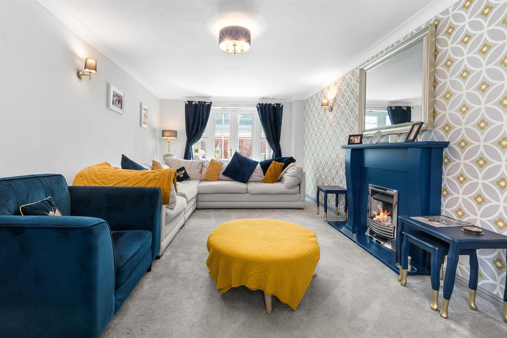 4 bed detached house for sale in St. Peters Way, Stratford-Upon-Avon, CV37  - Property Image 3