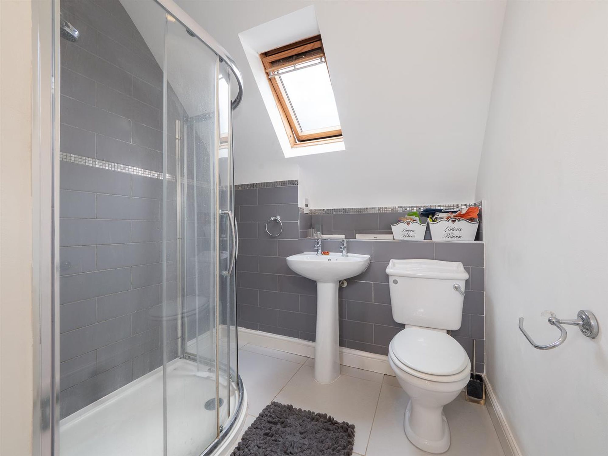 4 bed detached house for sale in St. Peters Way, Stratford-Upon-Avon, CV37 15