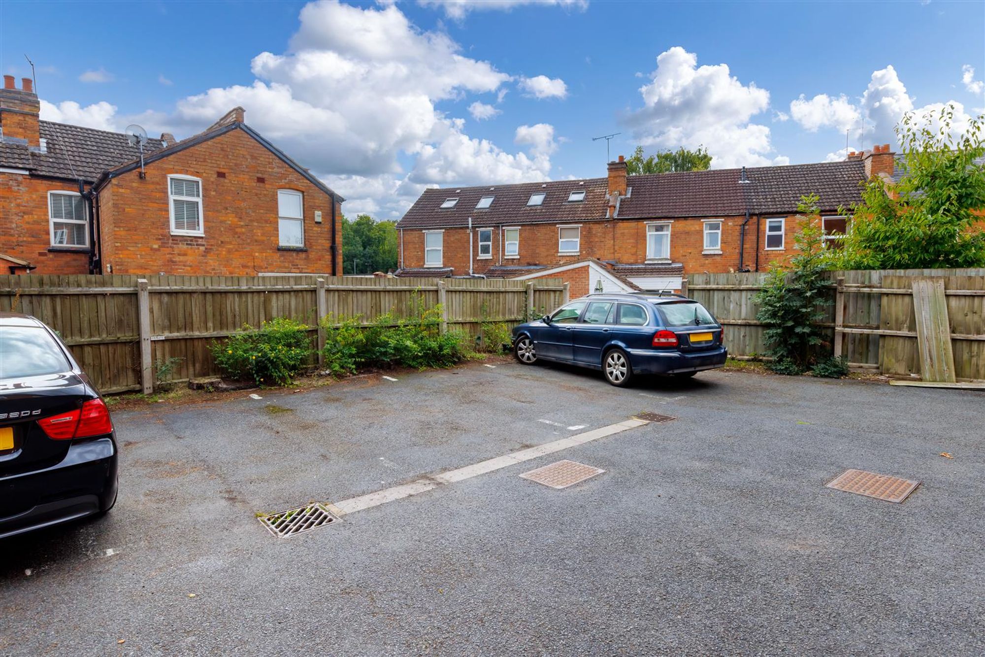 3 bed terraced house for sale in Vine Lane, Warwick, CV34 15