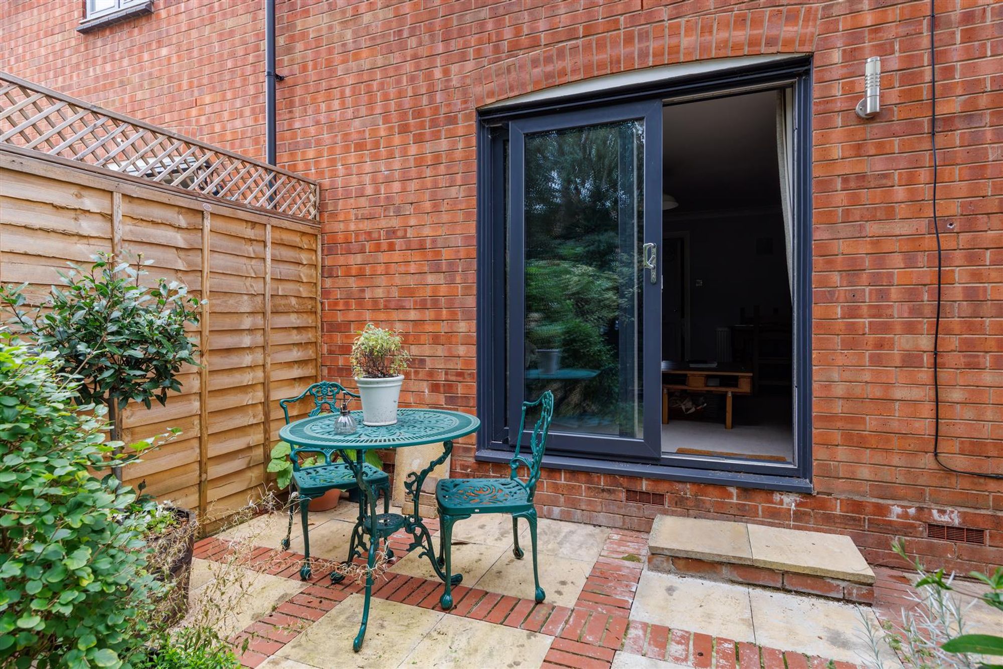 3 bed terraced house for sale in Vine Lane, Warwick, CV34 13