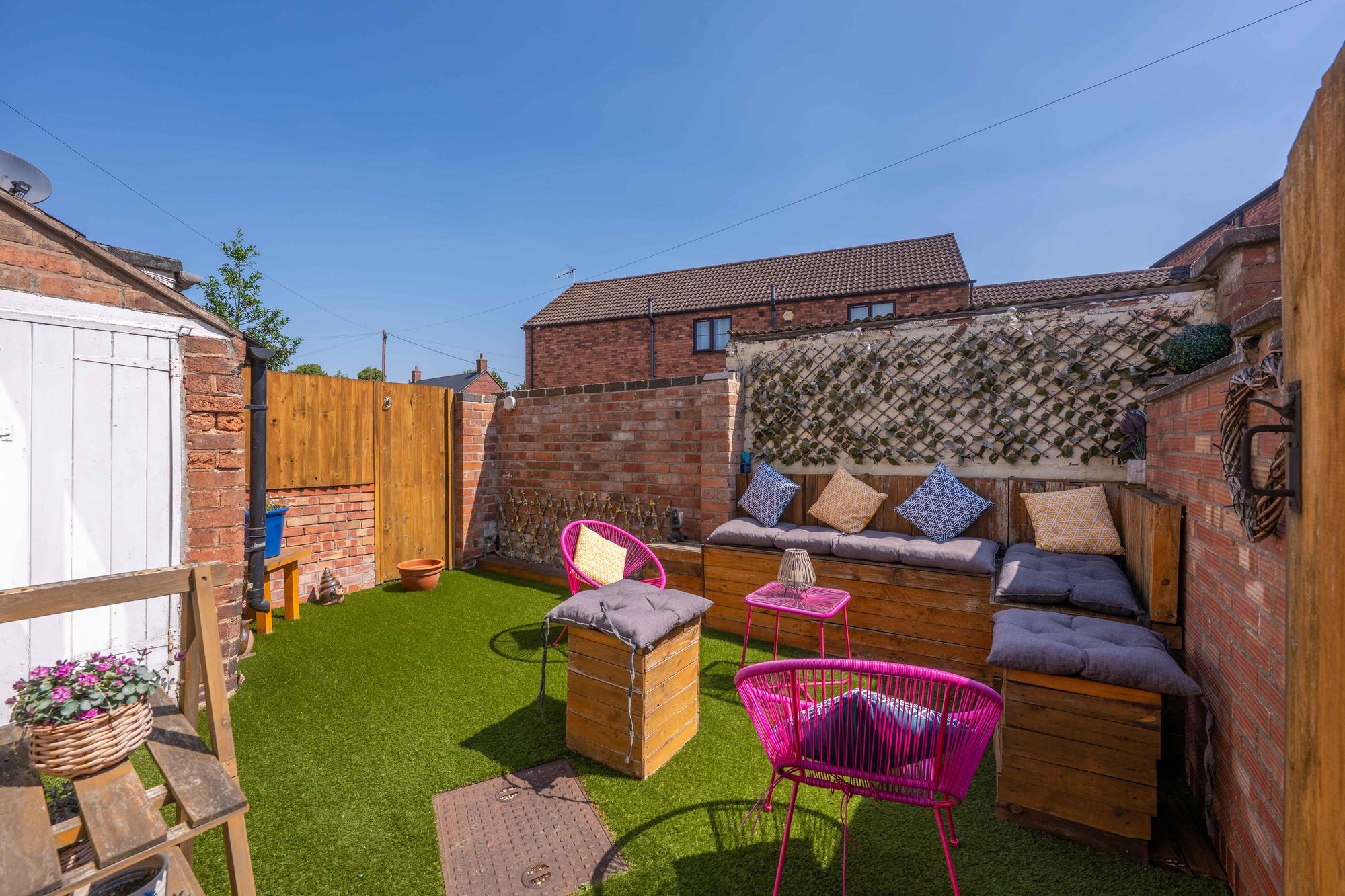 2 bed end of terrace house for sale in Cherry Street, Warwick, CV34  - Property Image 4