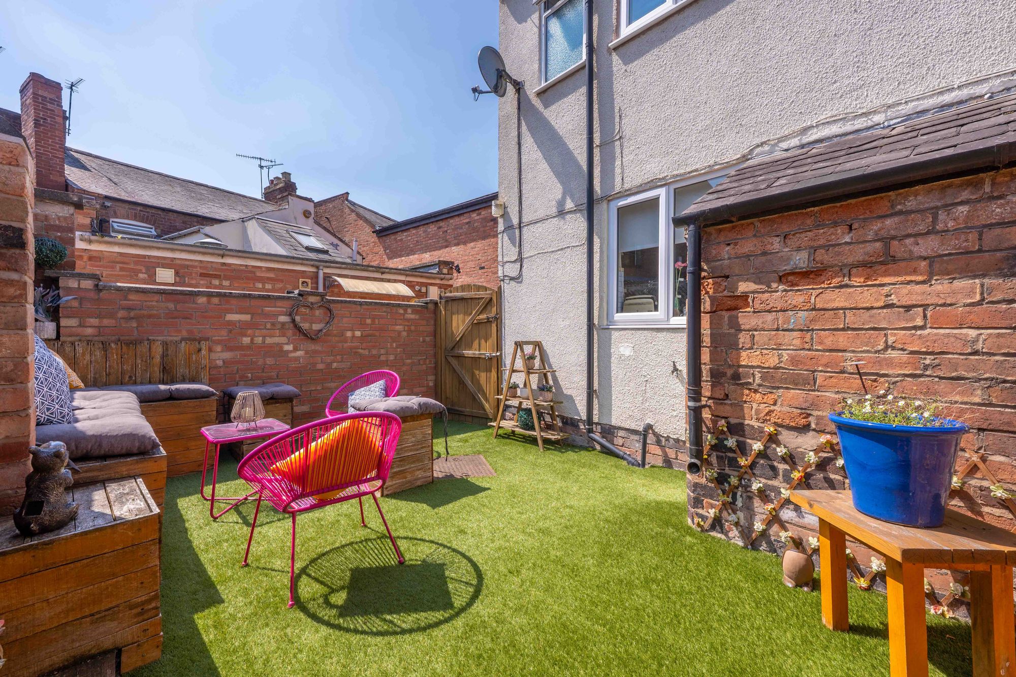 2 bed end of terrace house for sale in Cherry Street, Warwick, CV34 10