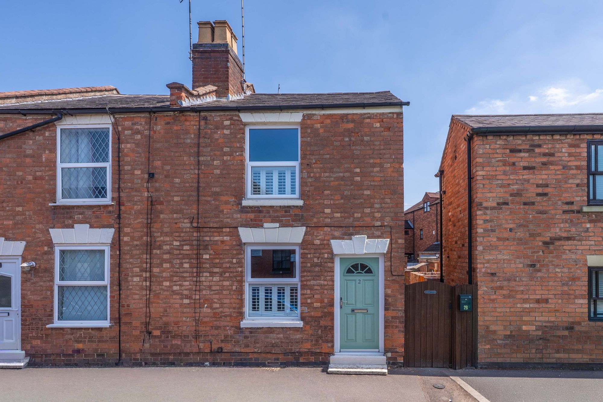 2 bed end of terrace house for sale in Cherry Street, Warwick, CV34  - Property Image 1