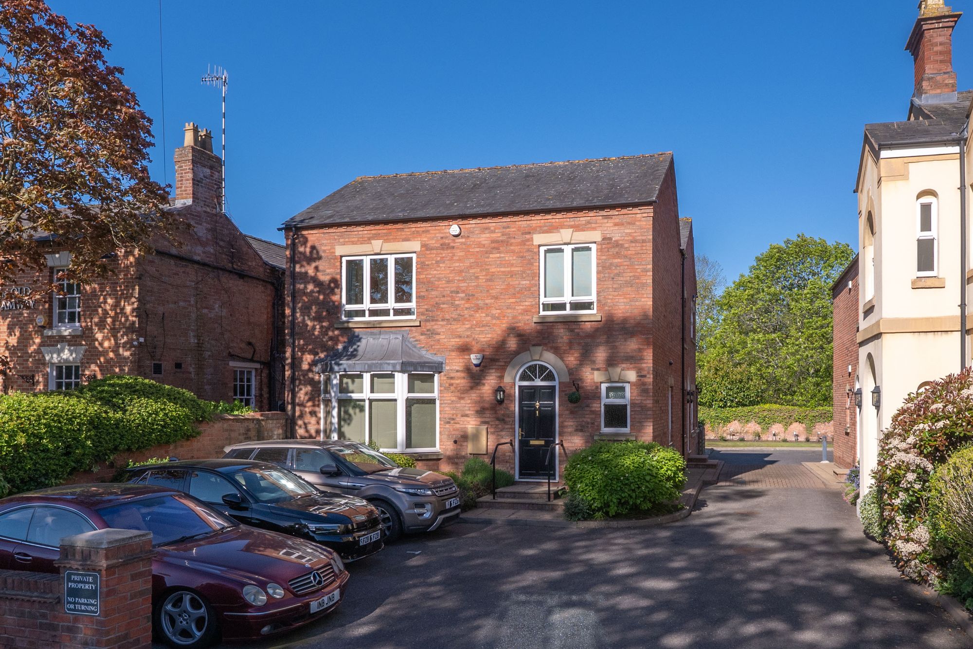 2 bed apartment for sale in Shipston Road, Stratford-Upon-Avon, CV37 - Property Image 1