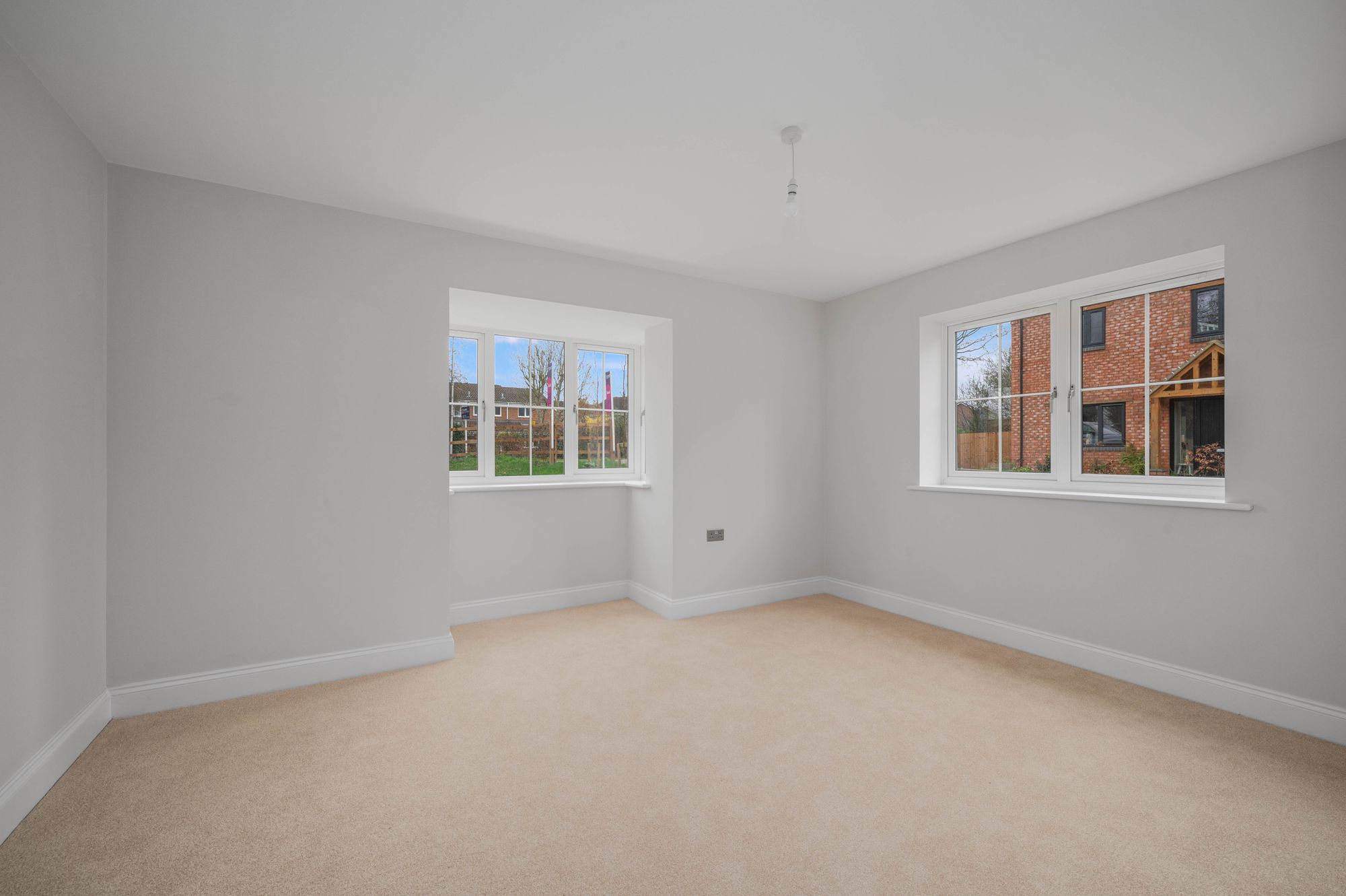 4 bed detached house for sale in Spa Farm Court, Stratford-Upon-Avon, CV37 5