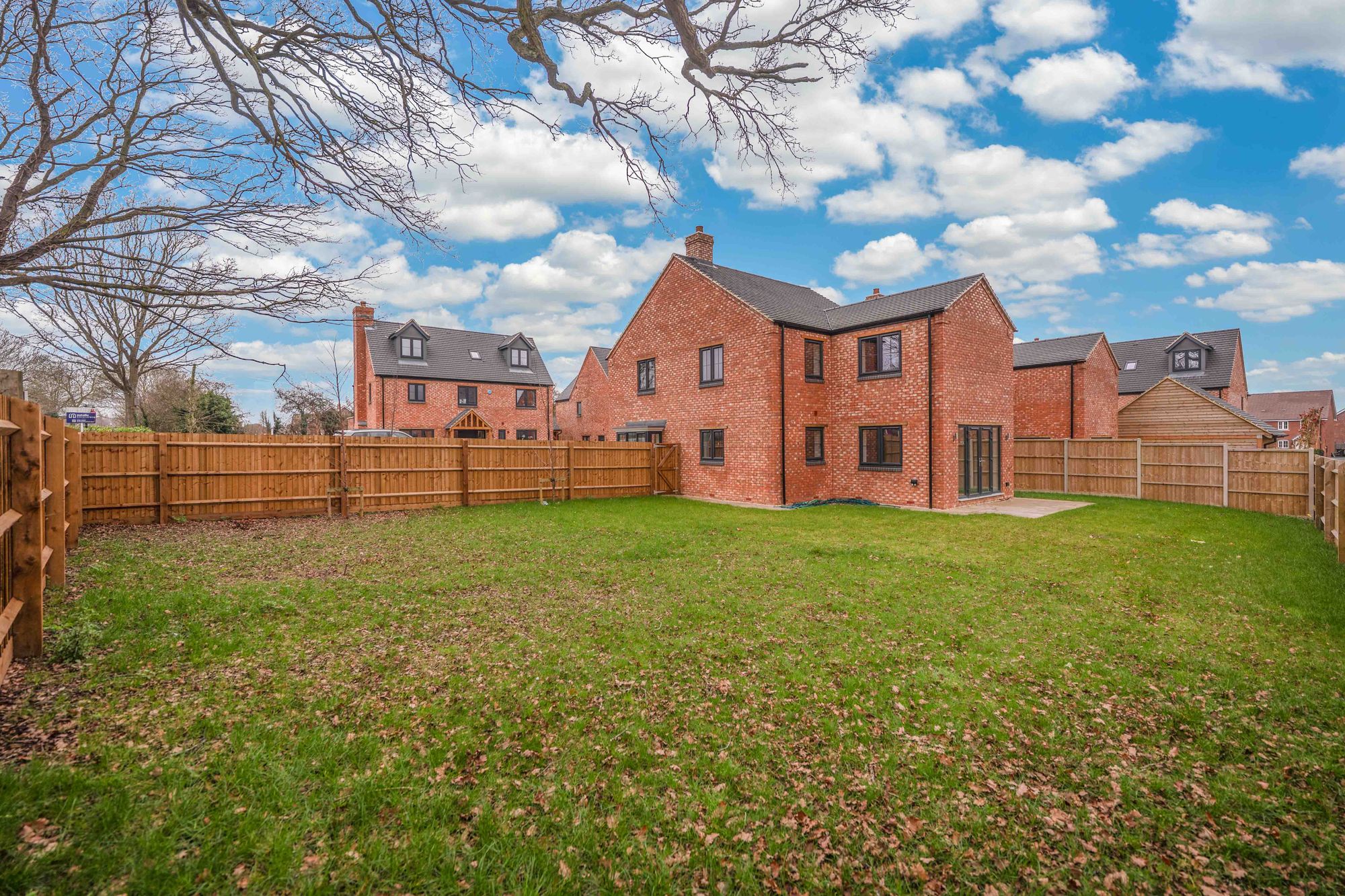 4 bed detached house for sale in Spa Farm Court, Stratford-Upon-Avon, CV37  - Property Image 4