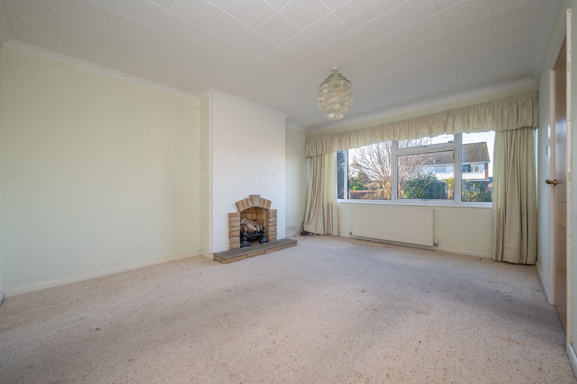 3 bed semi-detached house for sale in Shelley Road, Stratford-Upon-Avon, CV37  - Property Image 5