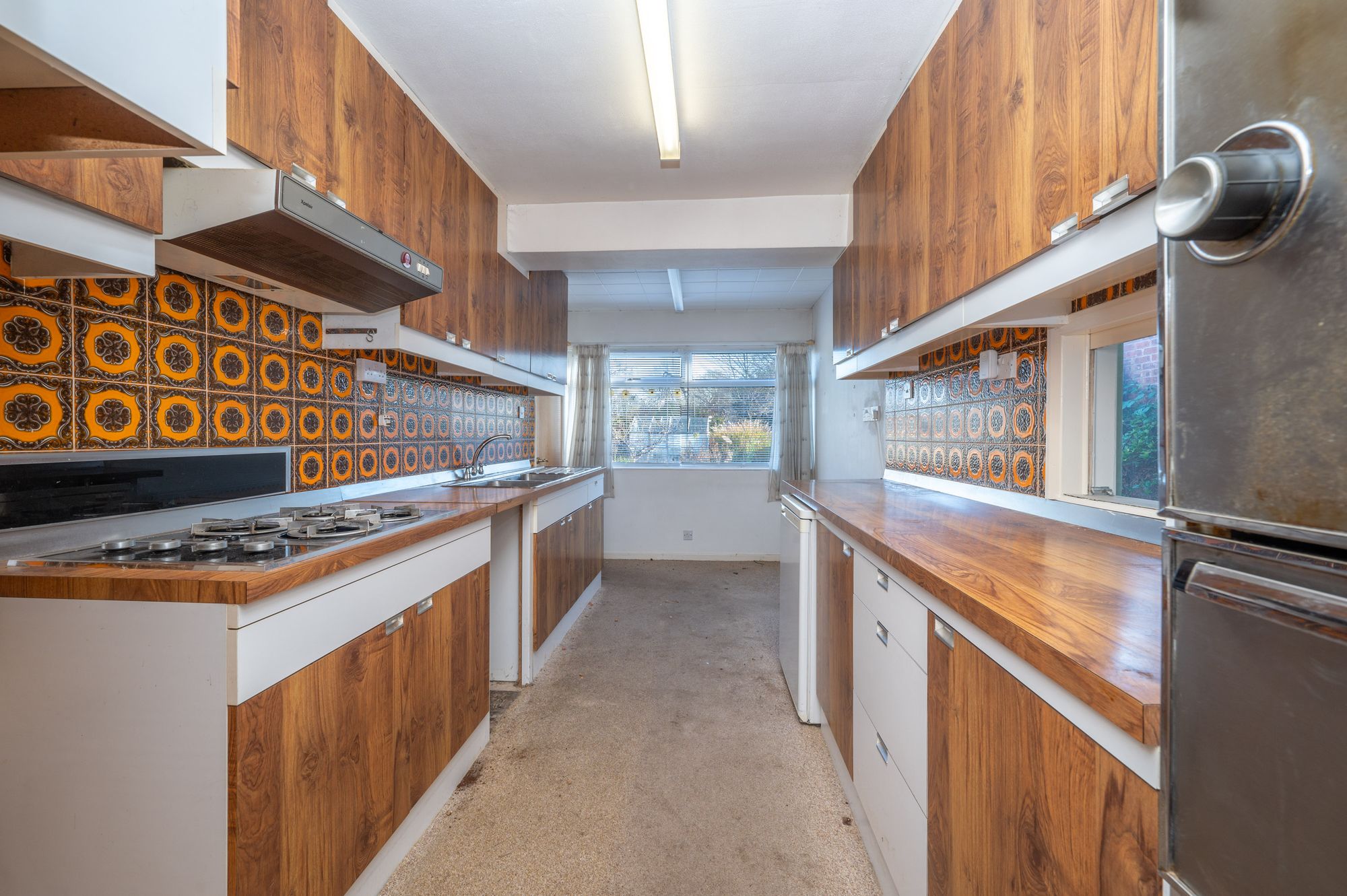 3 bed semi-detached house for sale in Shelley Road, Stratford-Upon-Avon, CV37  - Property Image 3