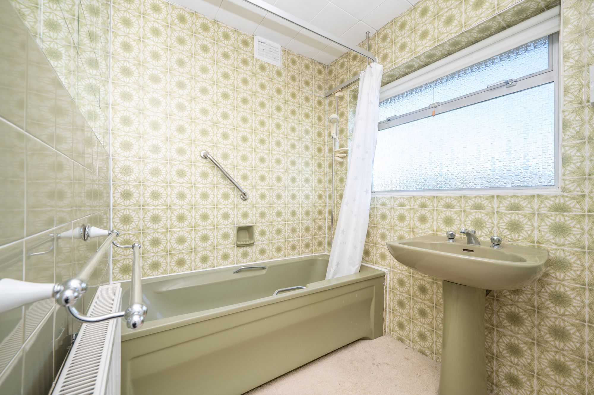 3 bed semi-detached house for sale in Shelley Road, Stratford-Upon-Avon, CV37  - Property Image 4