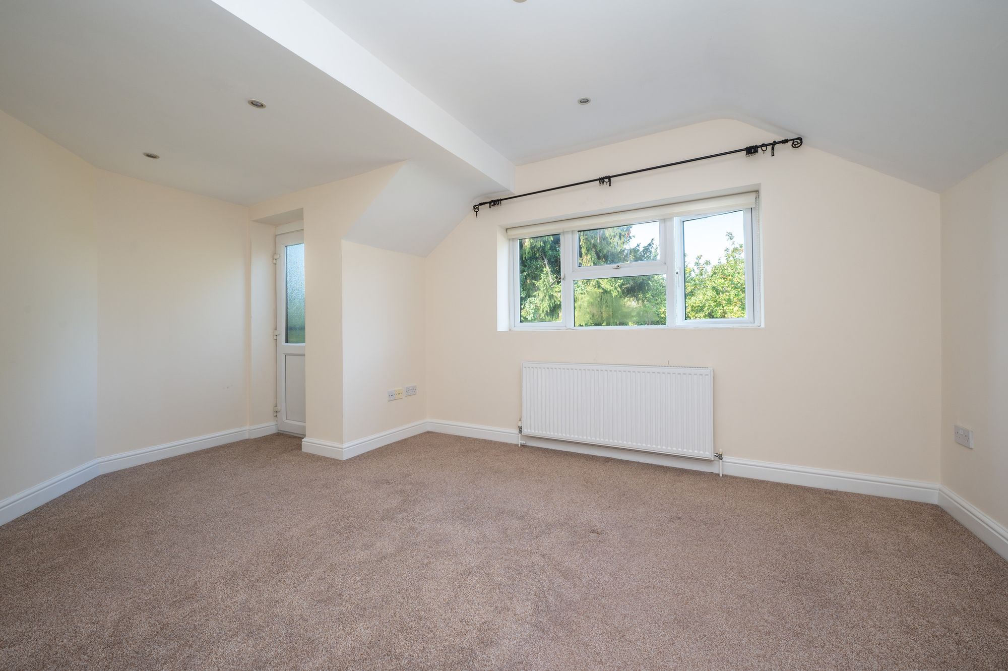 2 bed apartment for sale in Evesham Place, Stratford-Upon-Avon, CV37 6
