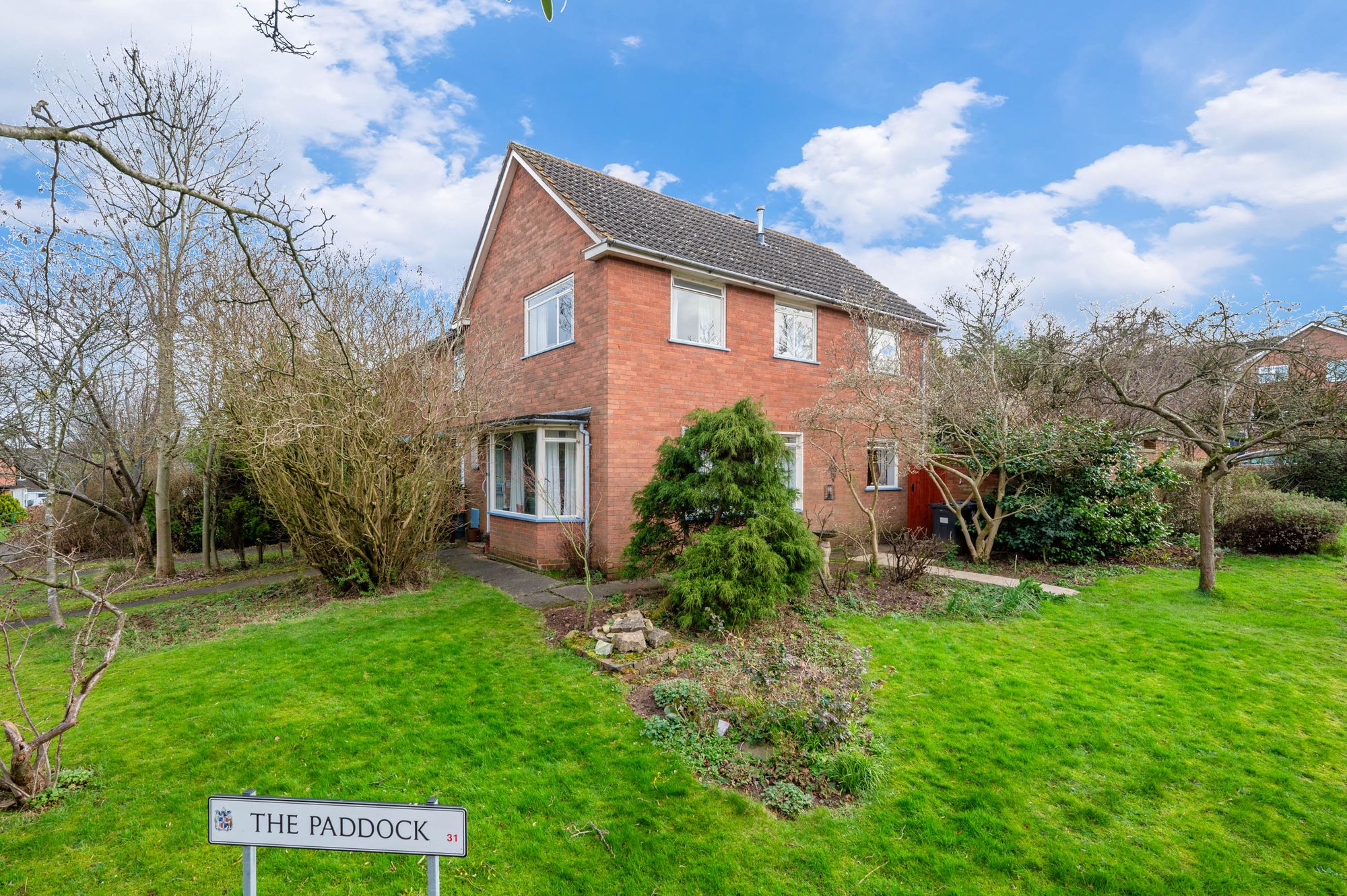 3 bed end of terrace house for sale in The Paddock, Birmingham, B31 - Property Image 1