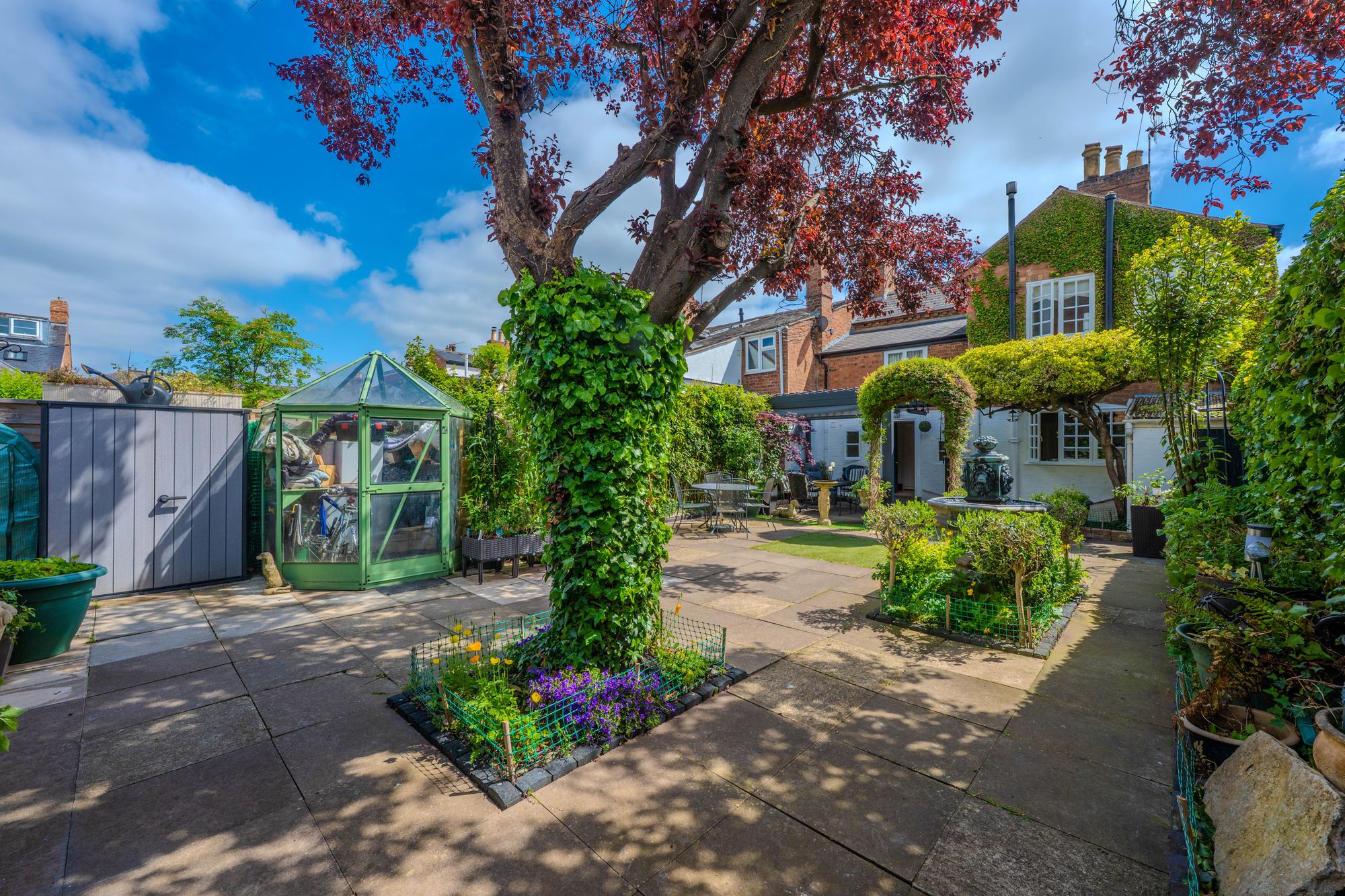 4 bed end of terrace house for sale in New Street, Stratford-Upon-Avon, CV37  - Property Image 4