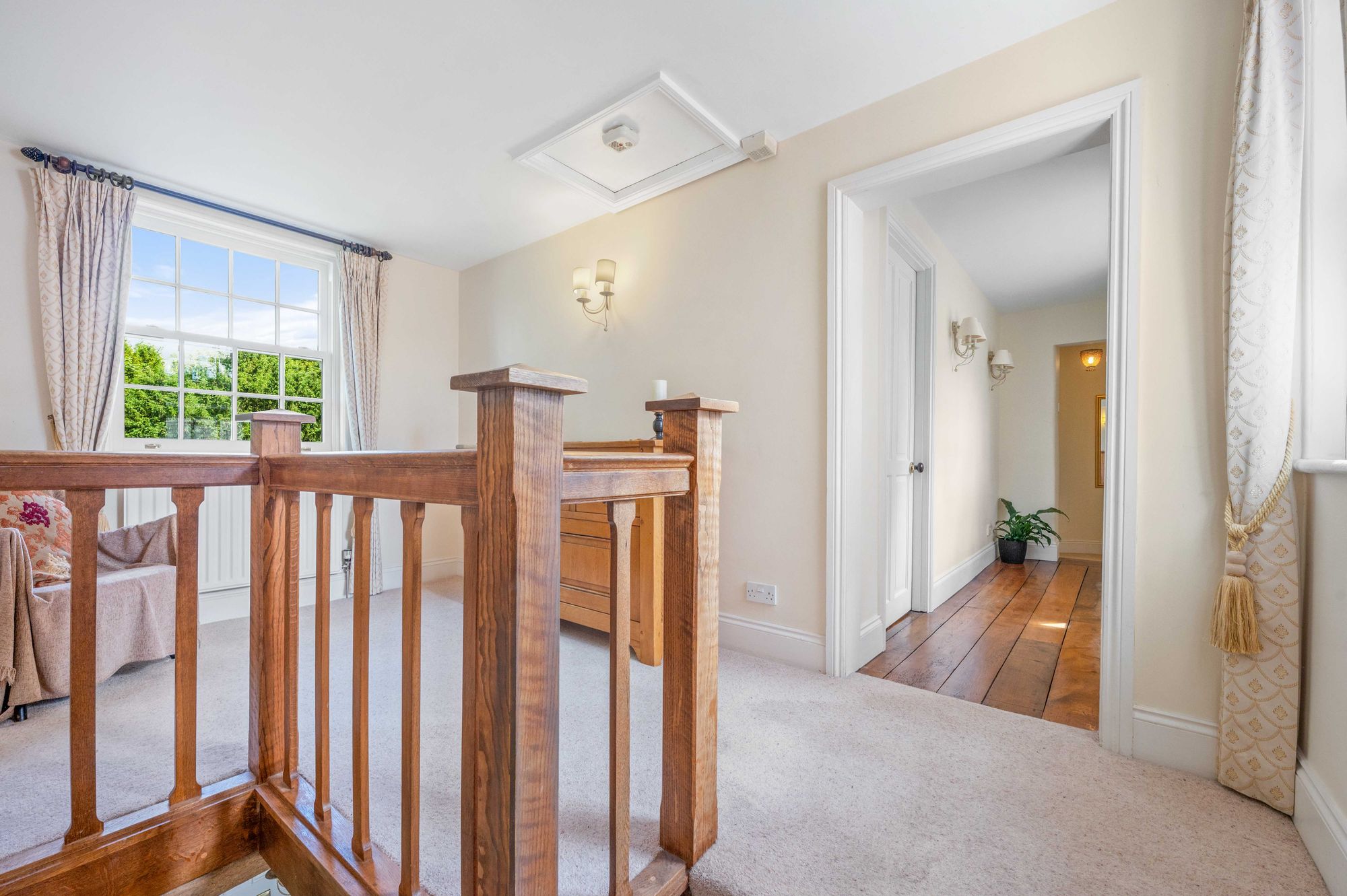4 bed detached house for sale in Church Lane, Bearley, CV37 17