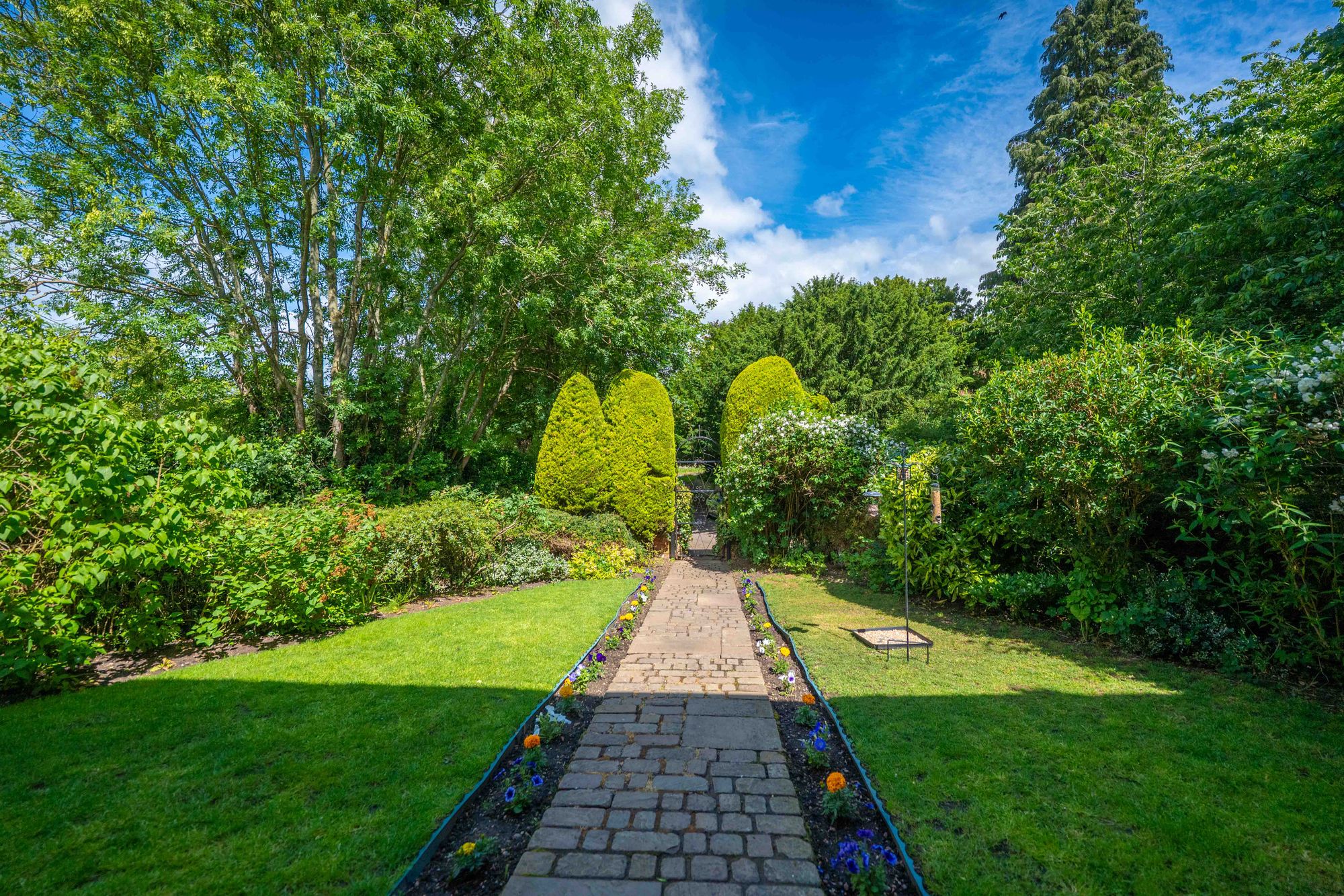 4 bed detached house for sale in Church Lane, Bearley, CV37 32