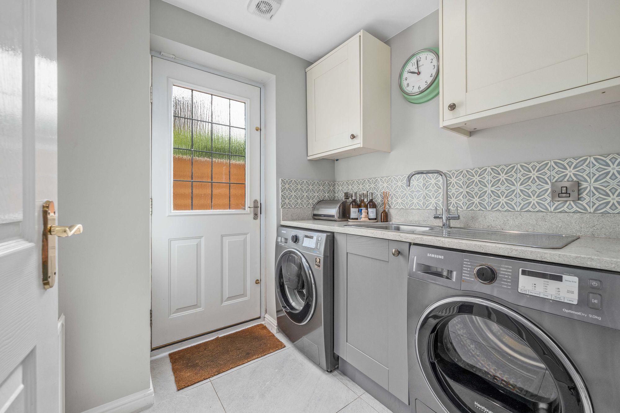 4 bed detached house for sale in St. Peters Way, Stratford-Upon-Avon, CV37  - Property Image 19