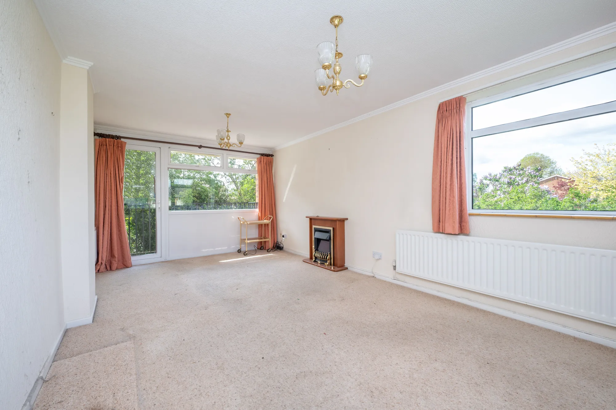 2 bed apartment for sale in Cherry Orchard, Stratford-Upon-Avon, CV37  - Property Image 2