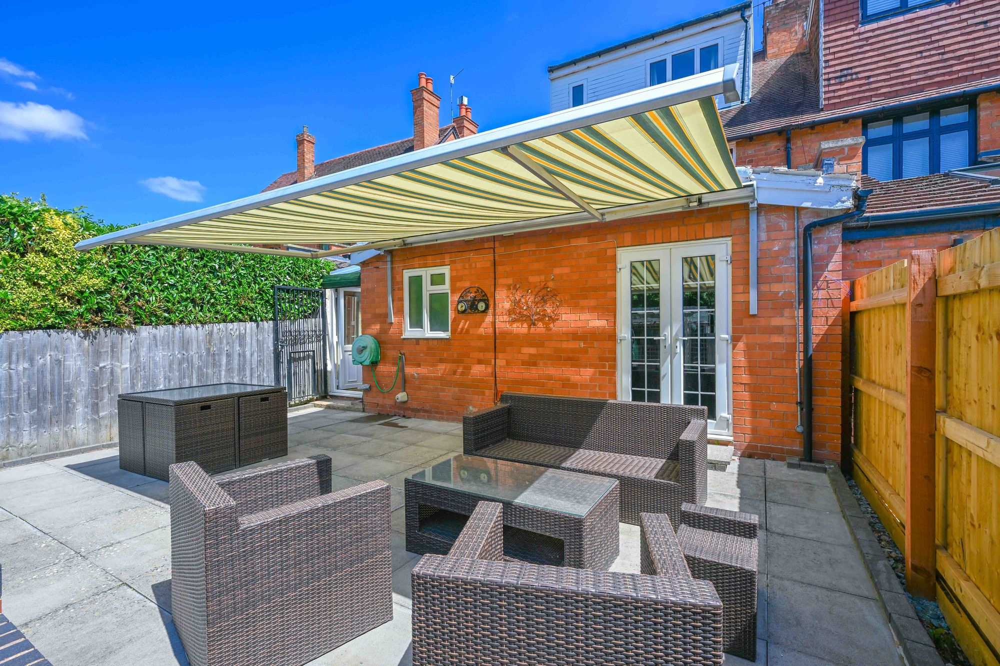 4 bed semi-detached house for sale in Hathaway Lane, Stratford-Upon-Avon, CV37  - Property Image 26