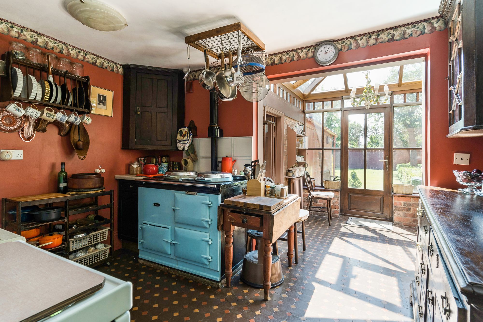 4 bed mid-terraced house for sale in Chestnut Walk, Stratford-Upon-Avon, CV37  - Property Image 6