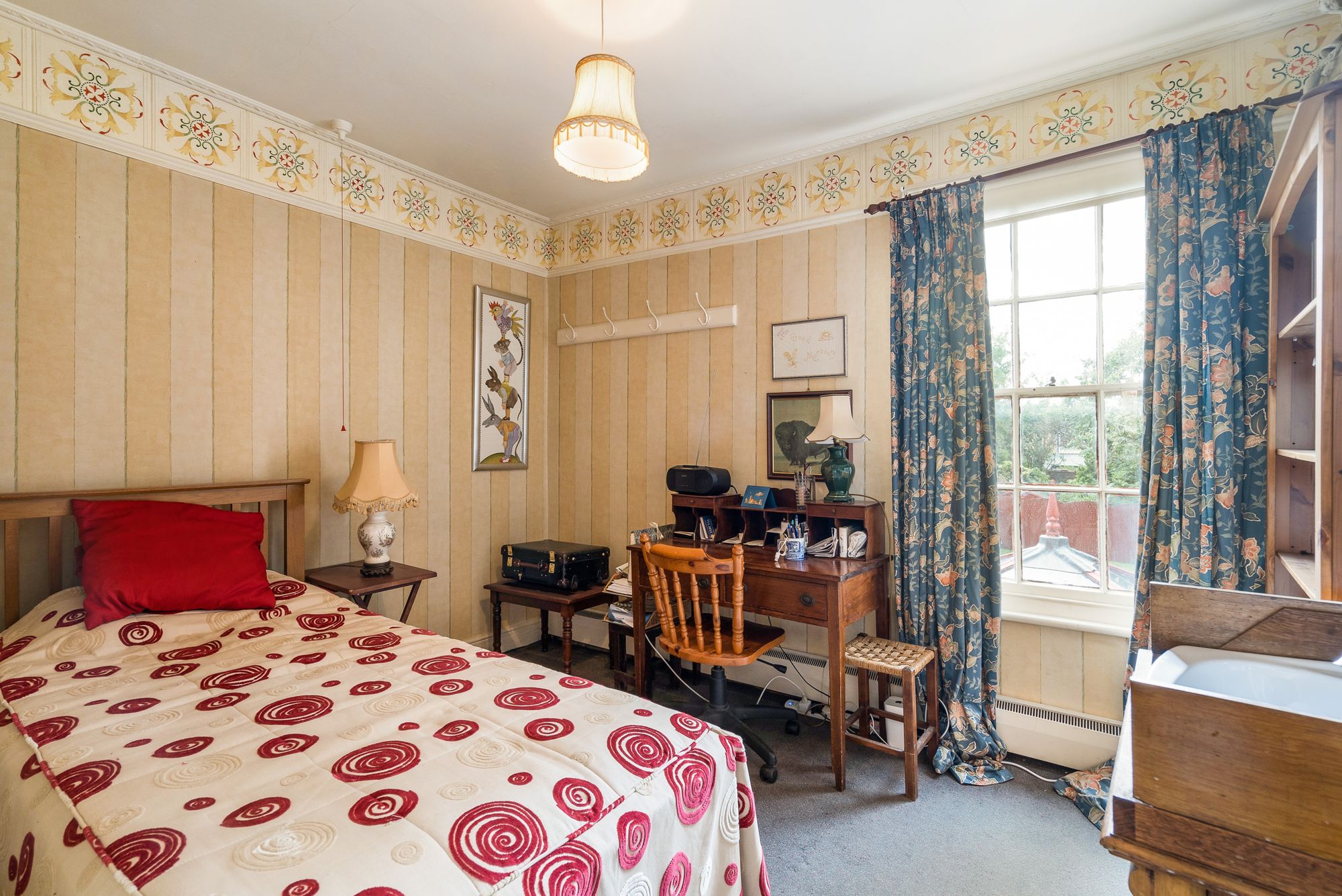 4 bed mid-terraced house for sale in Chestnut Walk, Stratford-Upon-Avon, CV37  - Property Image 11