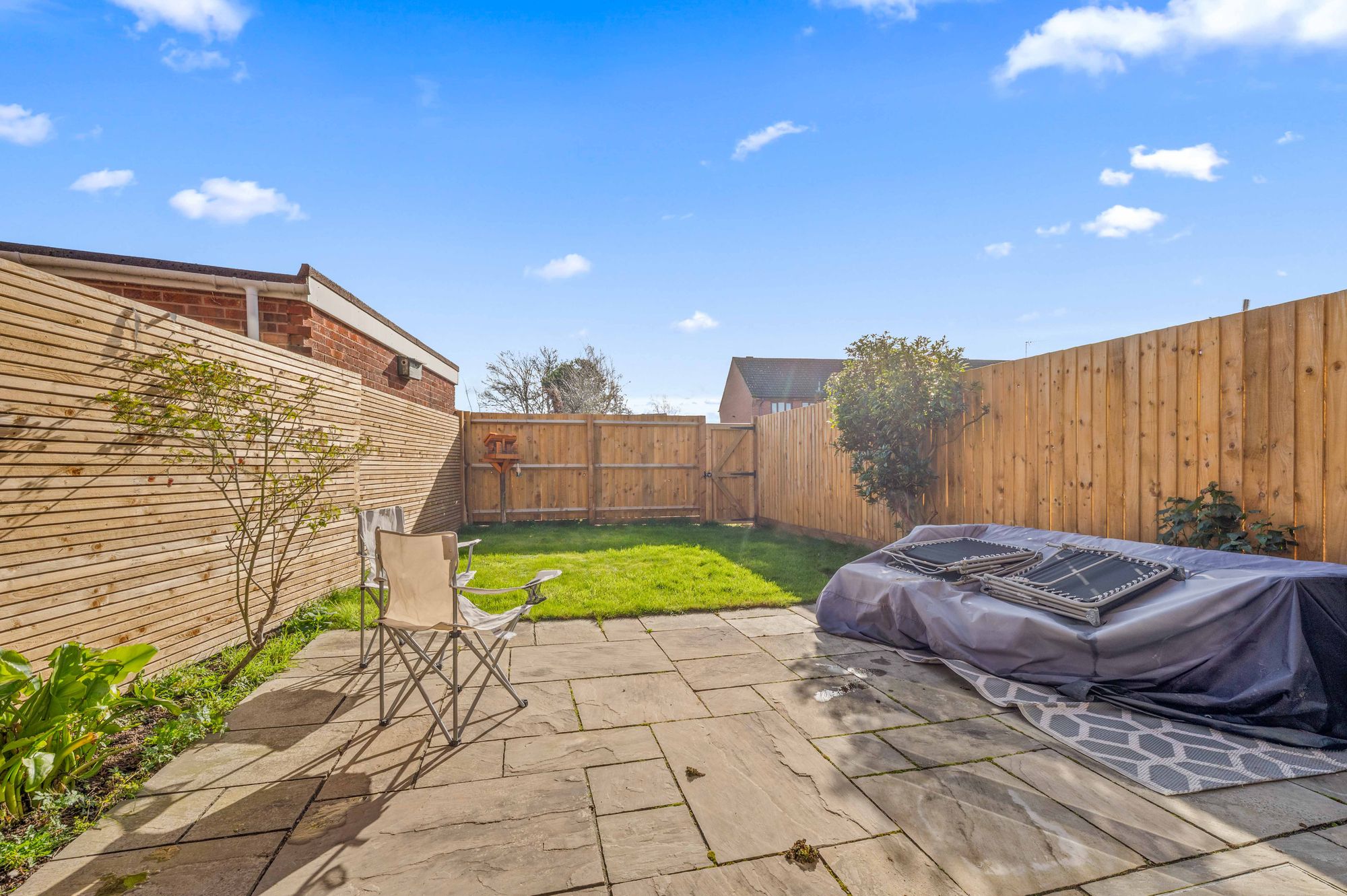 3 bed semi-detached house for sale in Hatherell Road, Radford Semele, CV31 4