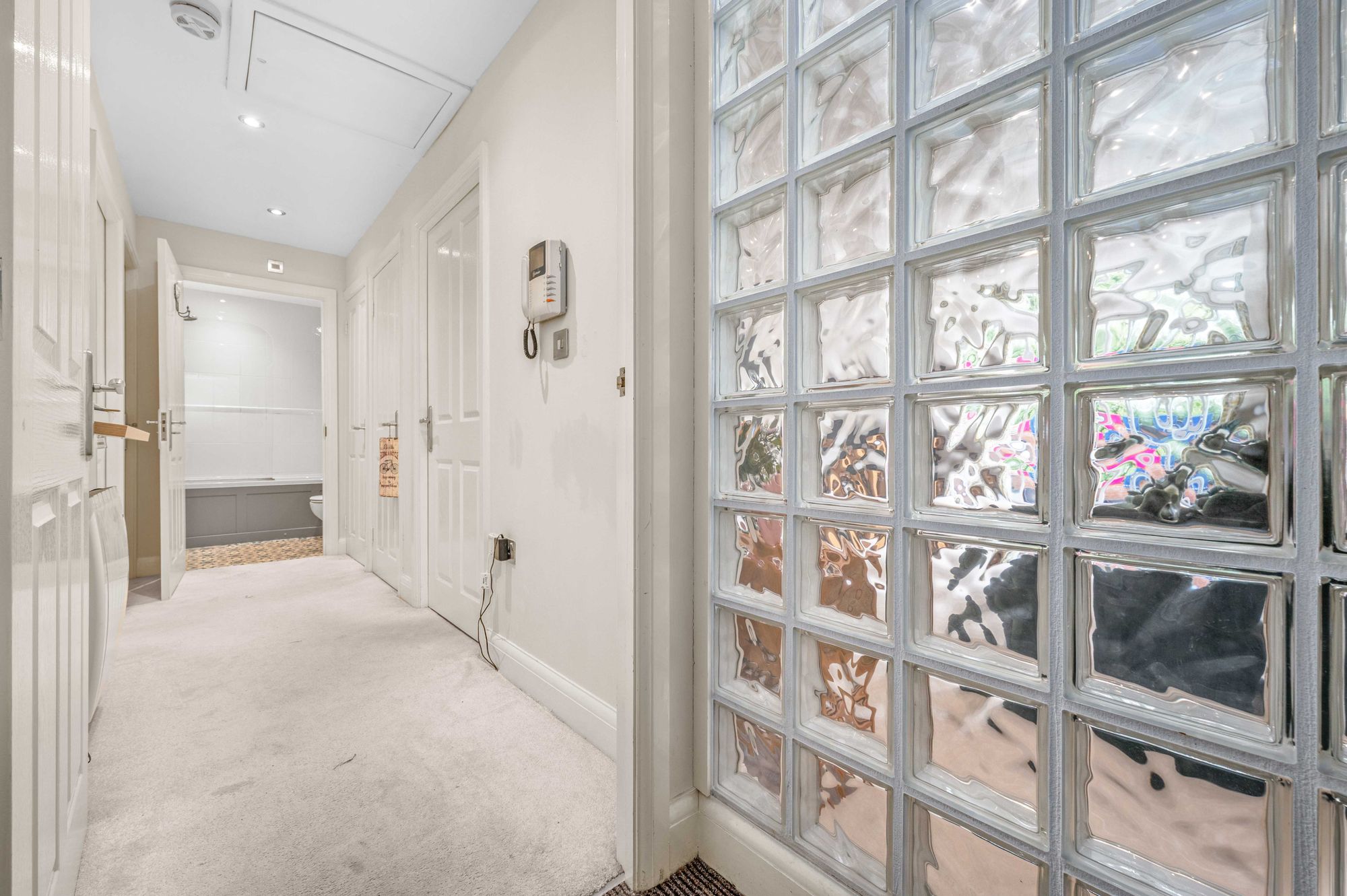 2 bed apartment for sale in Linen Street, Knights Court Linen Street, CV34  - Property Image 8