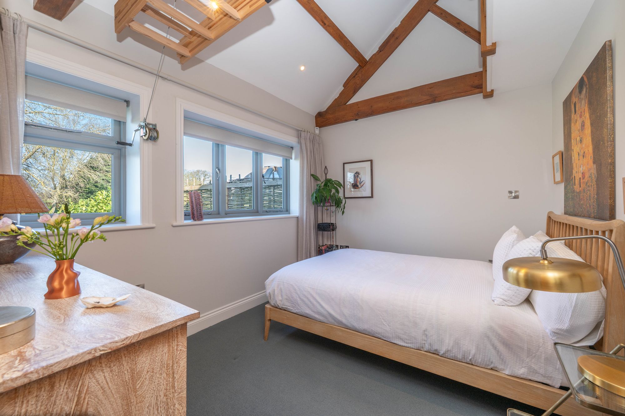 2 bed barn conversion for sale in Stratford Road, Wellesbourne, CV35  - Property Image 5