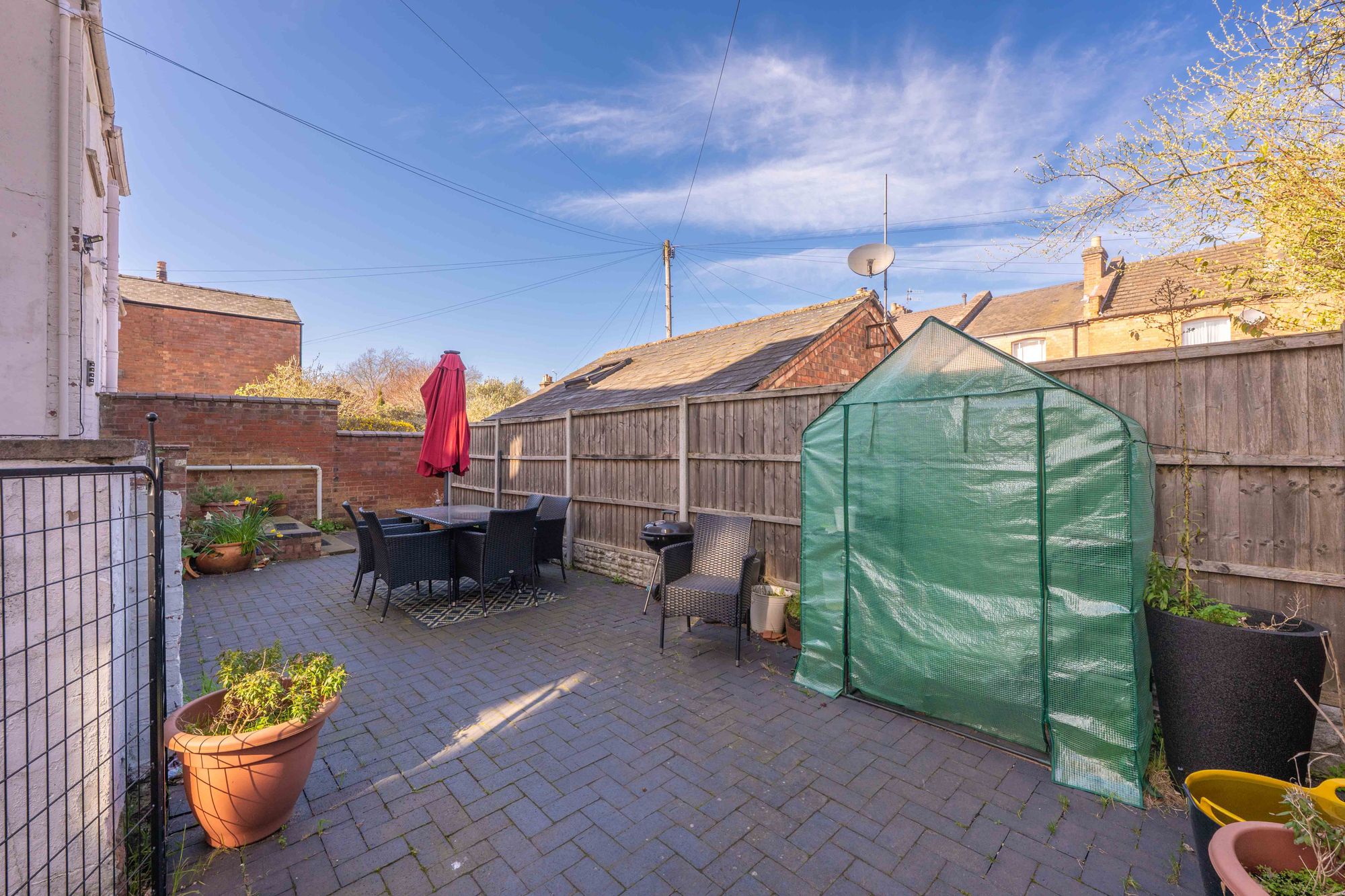 1 bed flat for sale in Russell Terrace, Leamington Spa, CV31  - Property Image 10