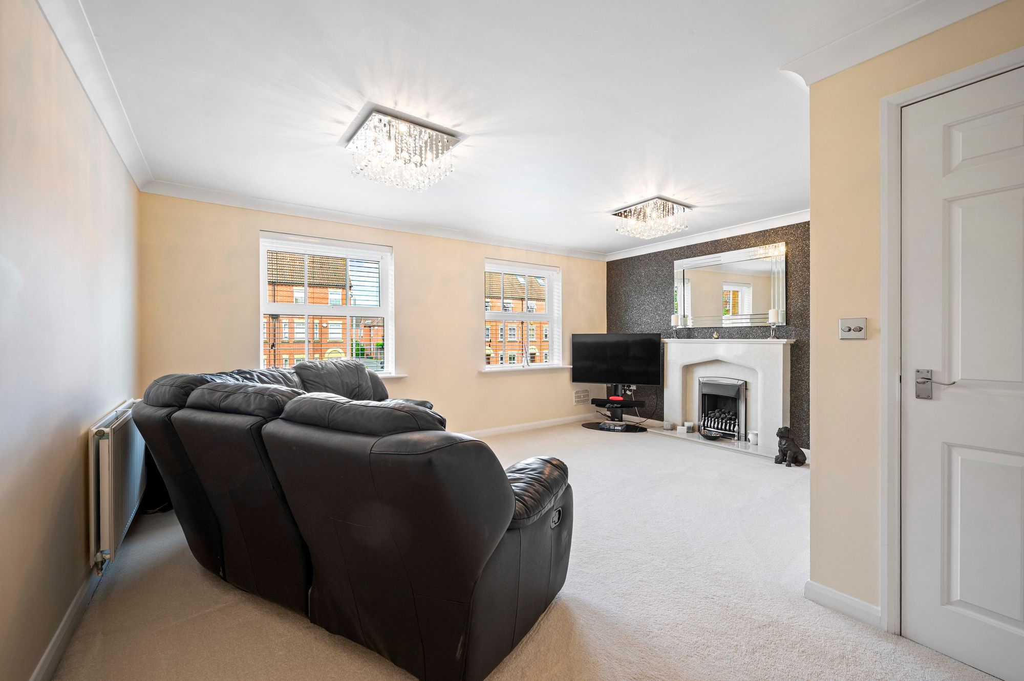 3 bed semi-detached house for sale in Morecroft Drive, Warwick, CV34  - Property Image 19