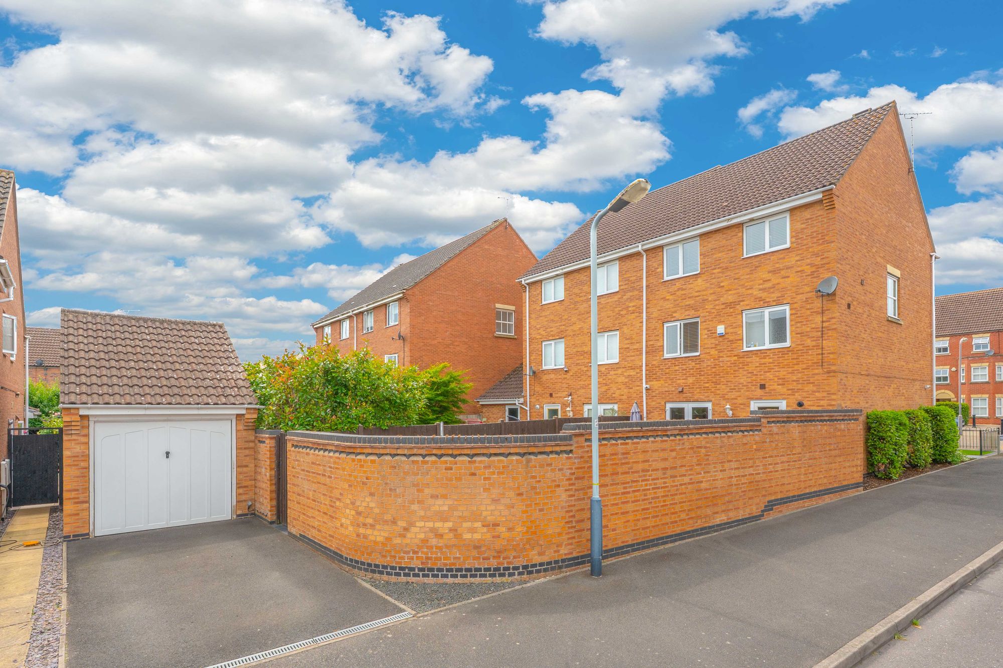 3 bed semi-detached house for sale in Morecroft Drive, Warwick, CV34 22