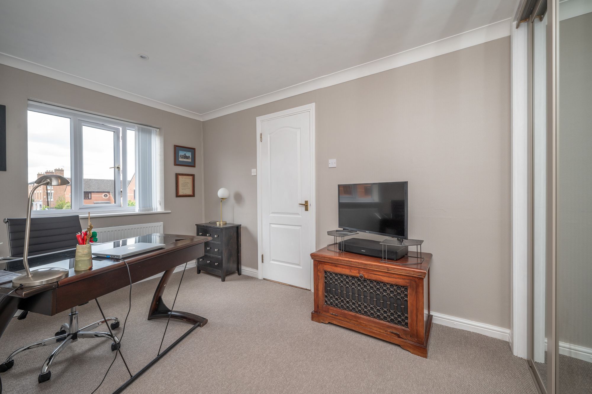 3 bed semi-detached town house for sale in Lock Close, Stratford-Upon-Avon, CV37  - Property Image 14