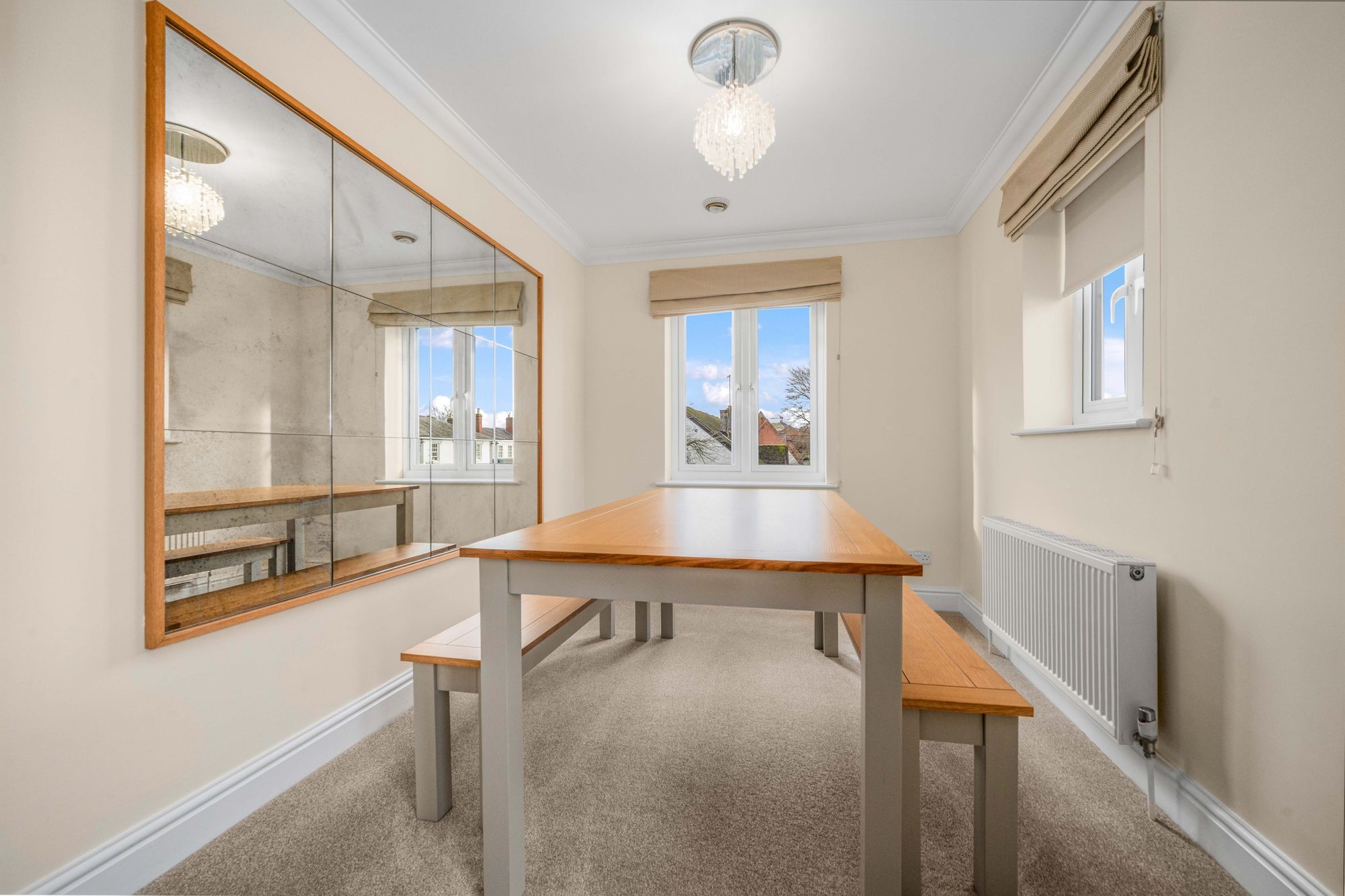 2 bed apartment for sale in Warwick Road, Stratford-Upon-Avon, CV37 2