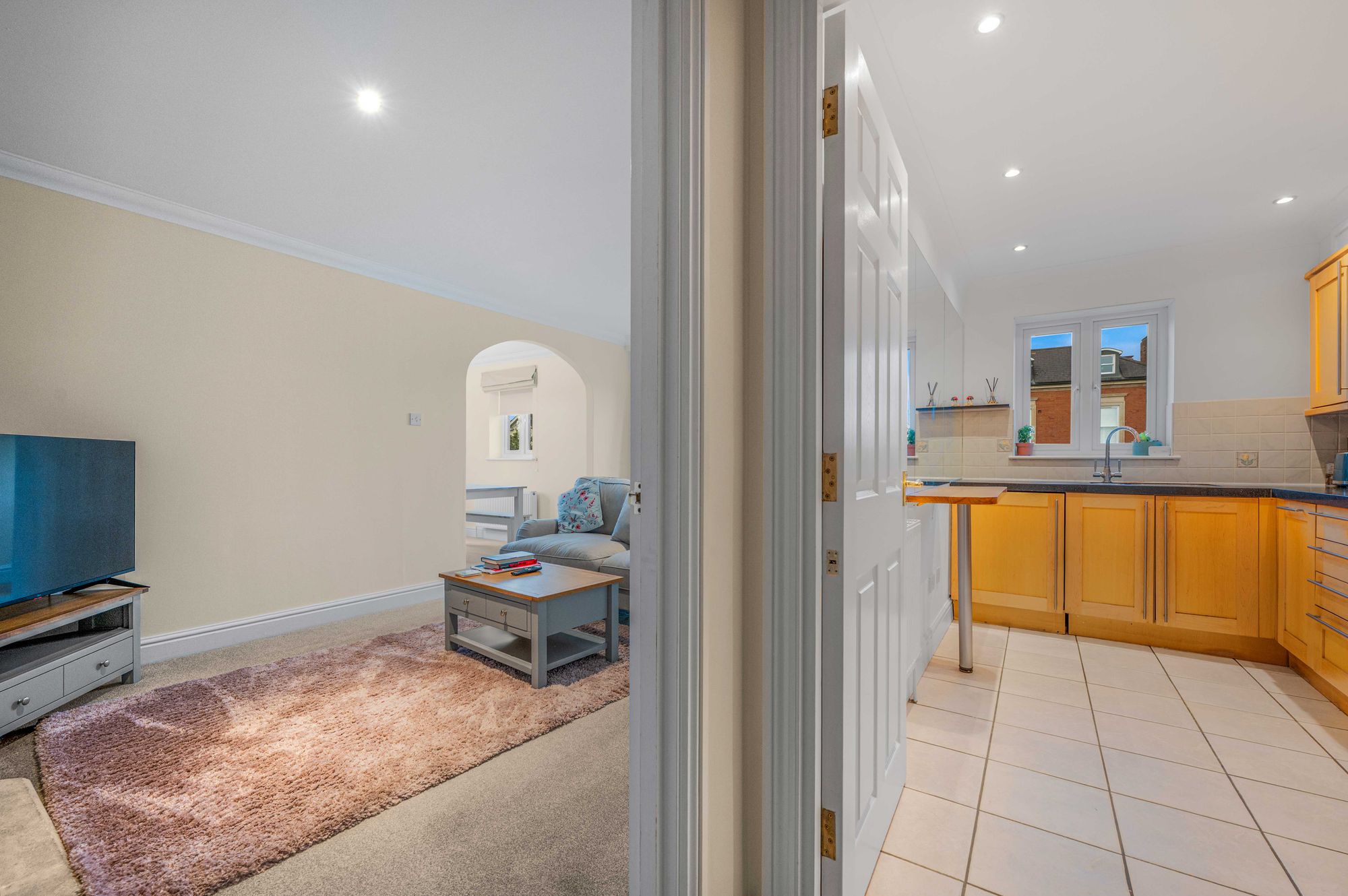 2 bed apartment for sale in Warwick Road, Stratford-Upon-Avon, CV37 11
