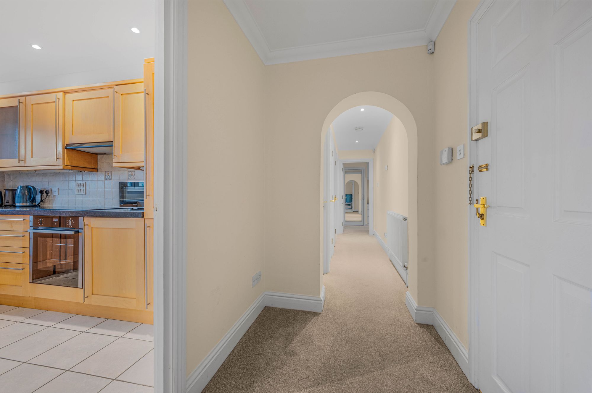 2 bed apartment for sale in Warwick Road, Stratford-Upon-Avon, CV37 9