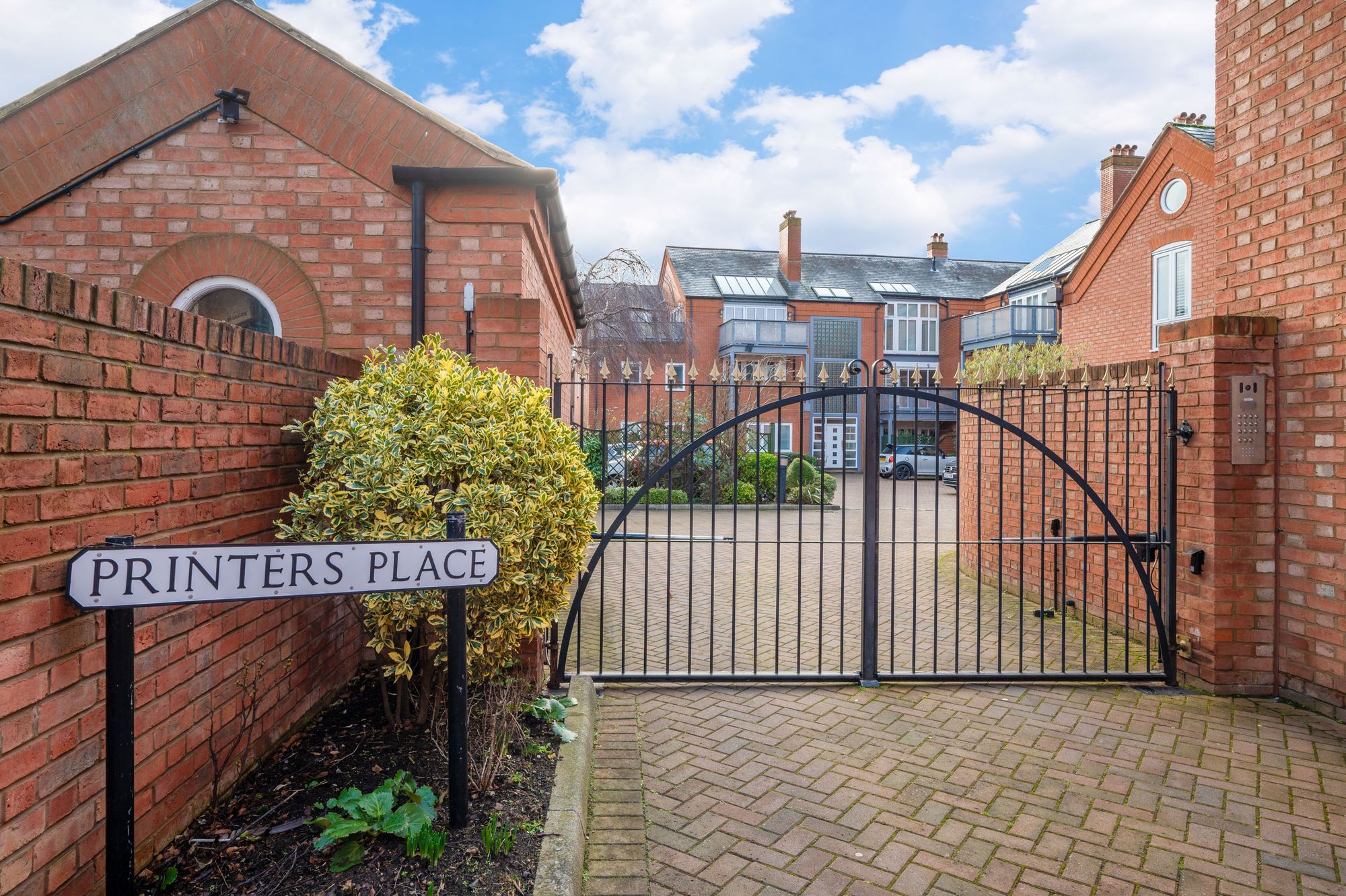 2 bed apartment for sale in Mansell Street, Stratford-Upon-Avon, CV37  - Property Image 13