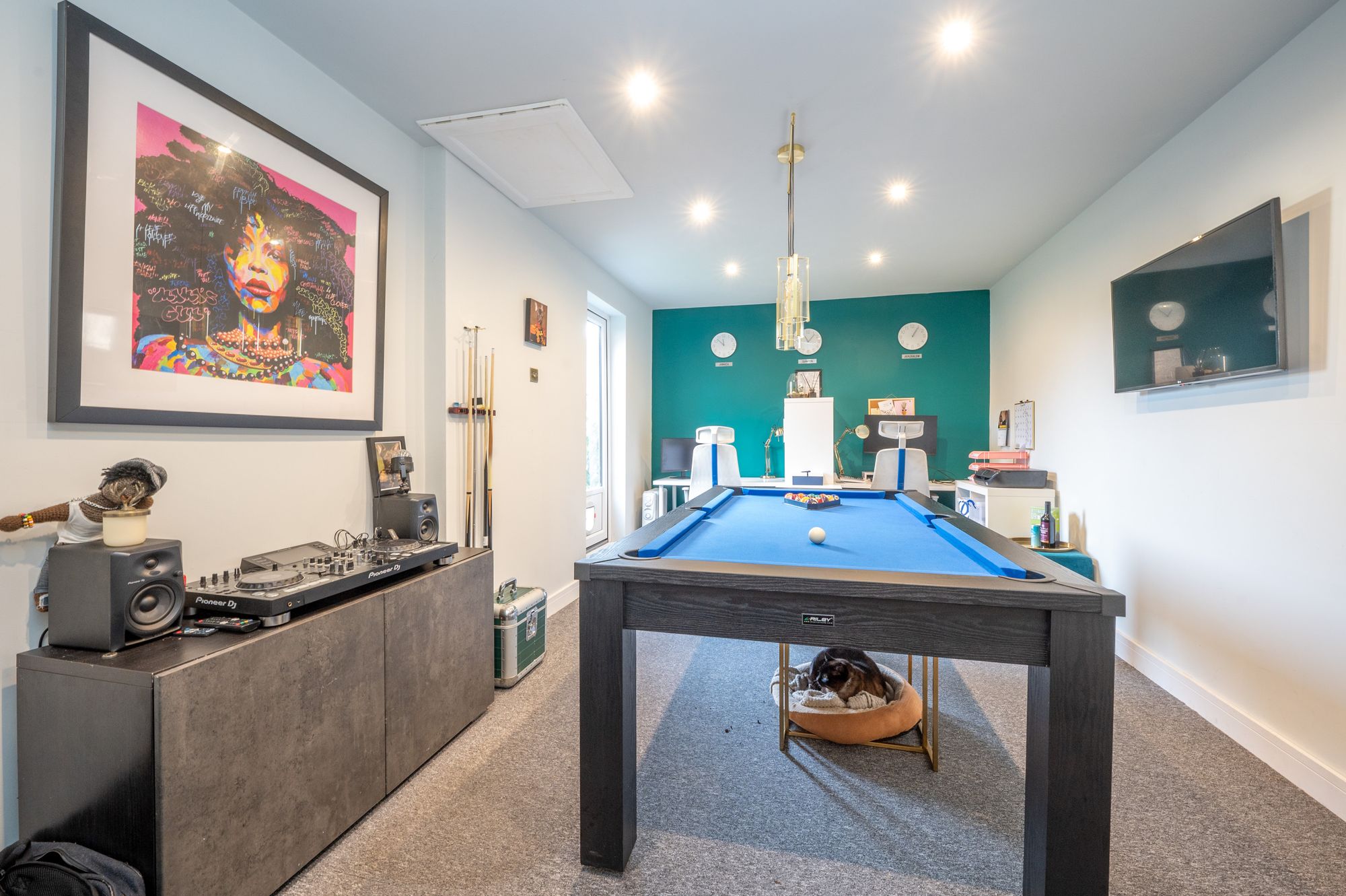 3 bed semi-detached house for sale in Moles End, Stratford-Upon-Avon, CV37  - Property Image 5