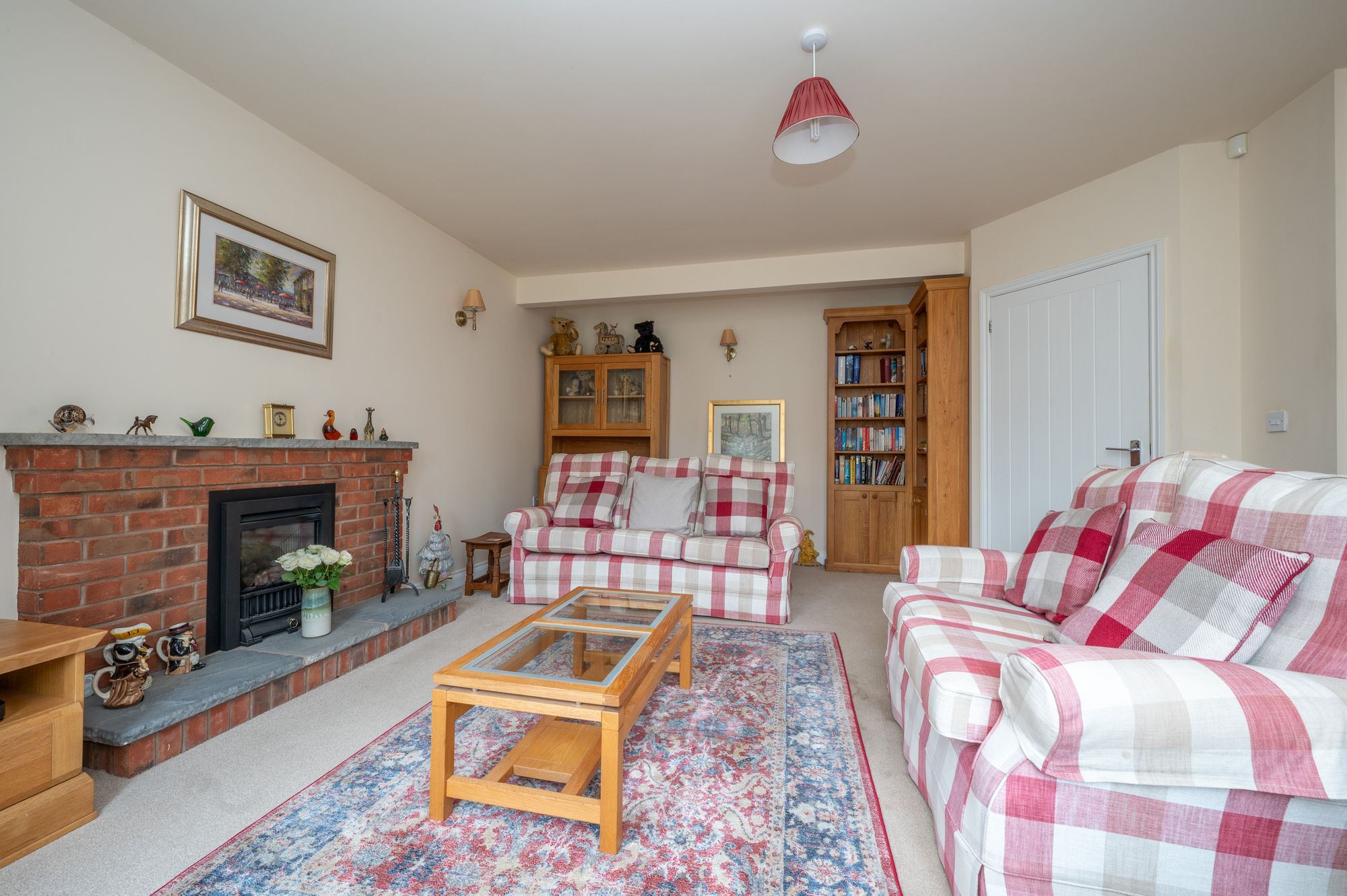 3 bed chalet for sale in Waterloo Drive, Stratford-Upon-Avon, CV37  - Property Image 11