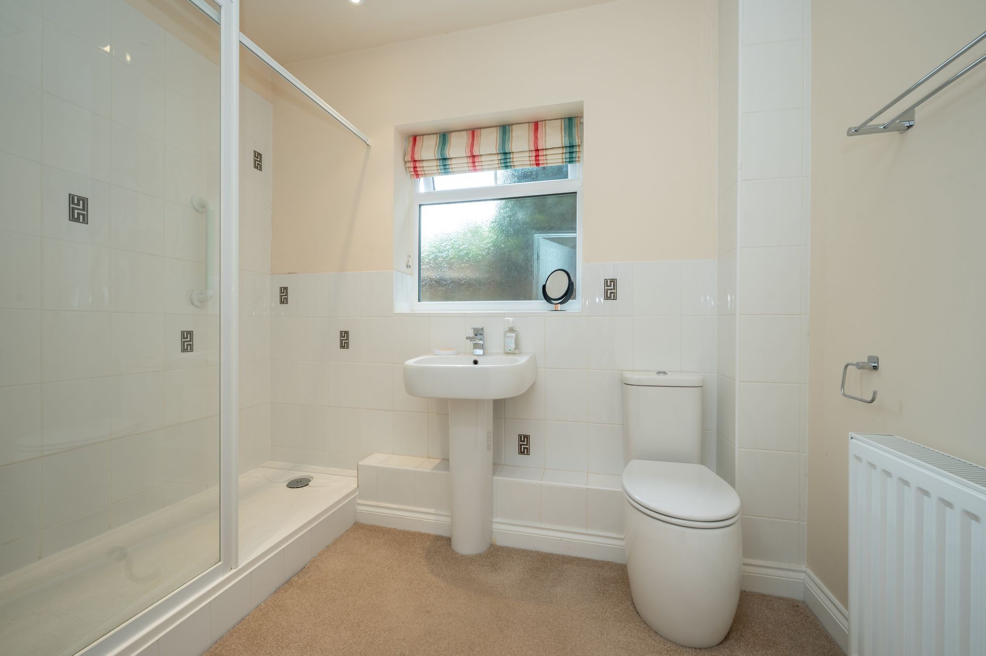 3 bed chalet for sale in Waterloo Drive, Stratford-Upon-Avon, CV37  - Property Image 7