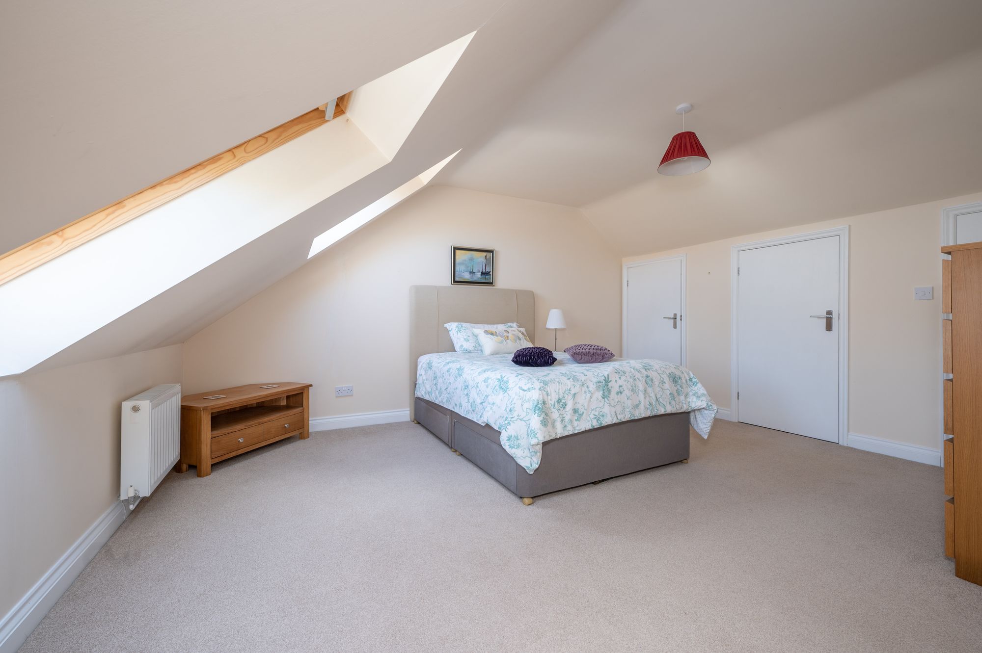 3 bed chalet for sale in Waterloo Drive, Stratford-Upon-Avon, CV37 13