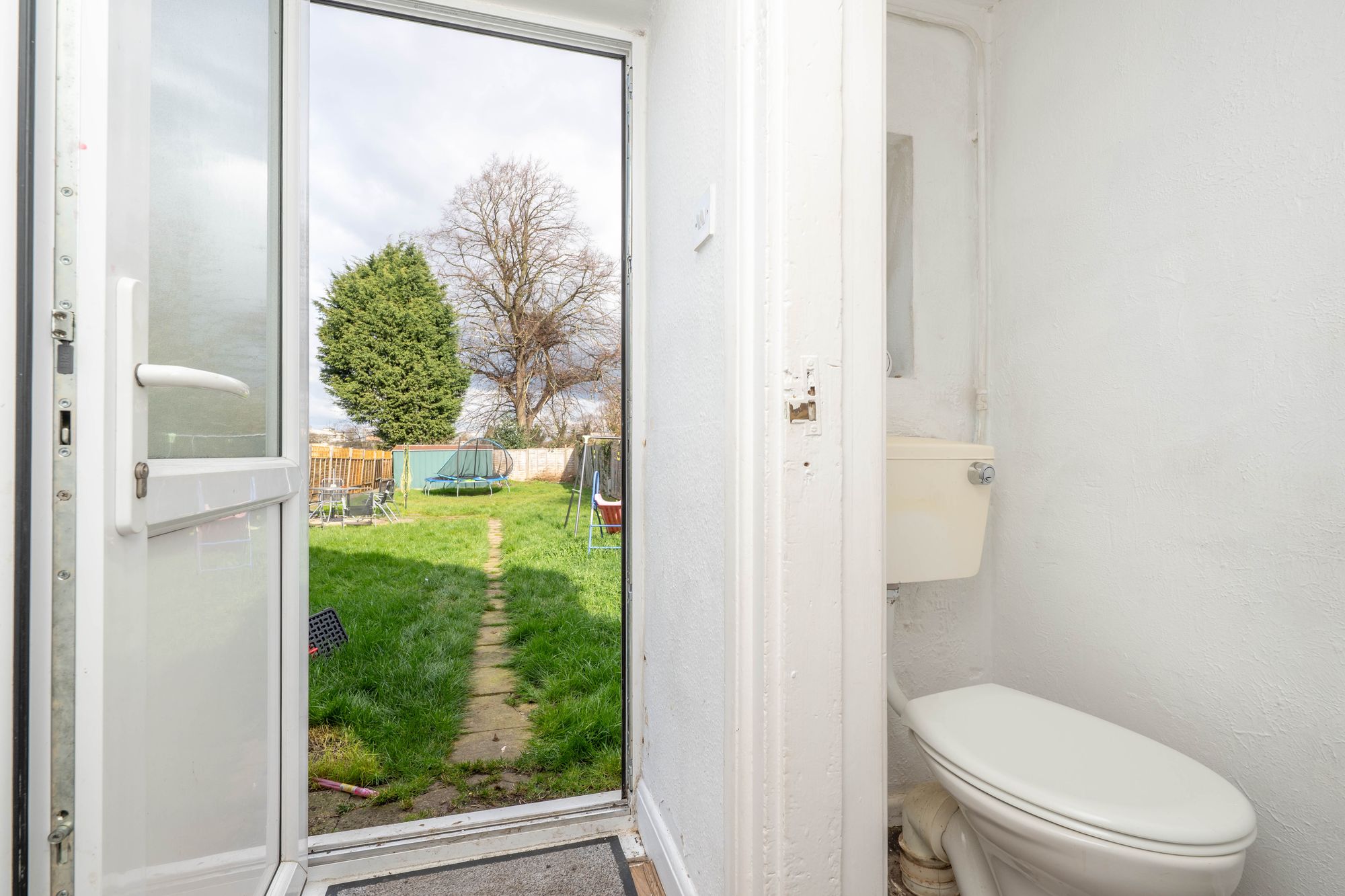 2 bed semi-detached house for sale in Waverley Road, Leamington Spa, CV31 11