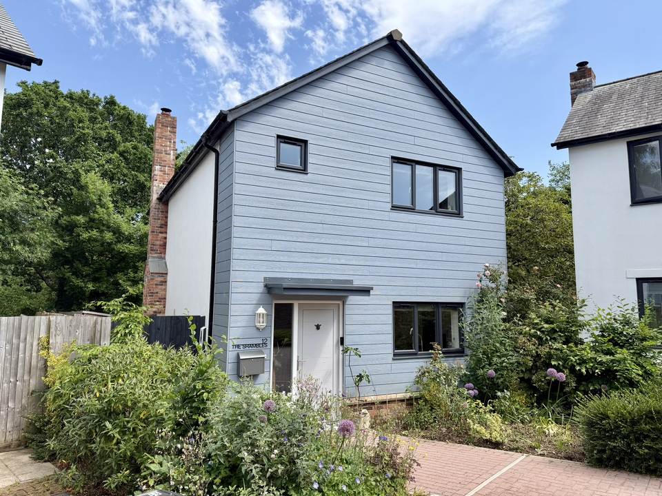 3 Bed Detached House For Sale In Dartington, Totnes