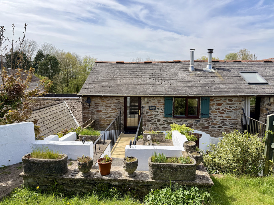 2 Bed Barn Conversion For Sale In Old Hazard Cottages, Harberton, Totnes