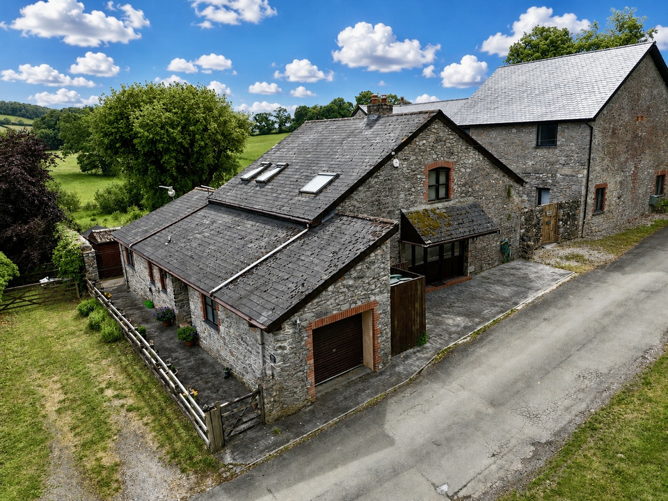 3 Bed Barn Conversion For Sale In Middle Barn, West Ogwell, Newton Abbot