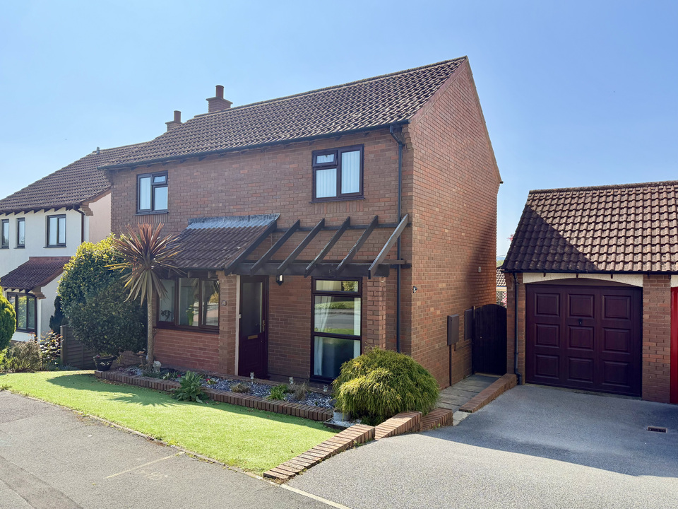 3 Bed Detached House For Sale In Sandygate Mill, Kingsteignton, Newton Abbot