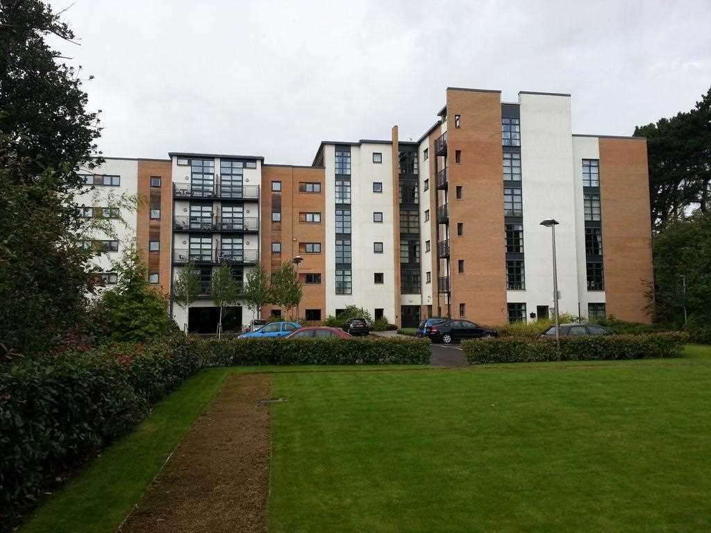 Altrincham Road