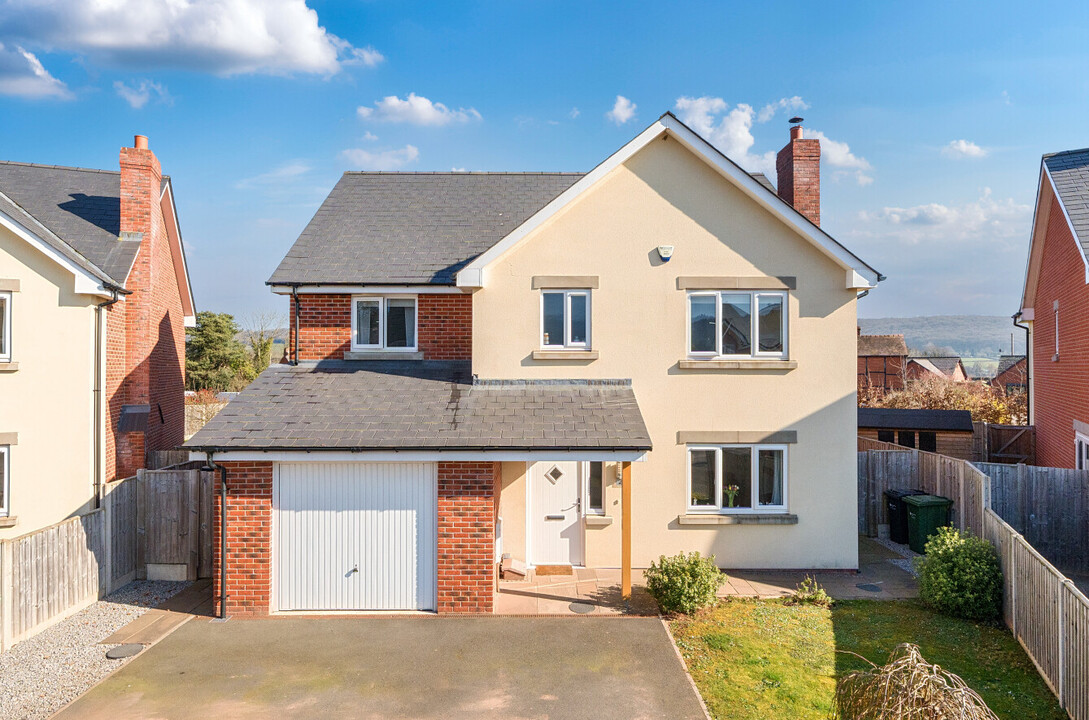 4 Bed Detached House For Sale In Pyon Close, Canon Pyon, Herefordshire (Ref: 637745)