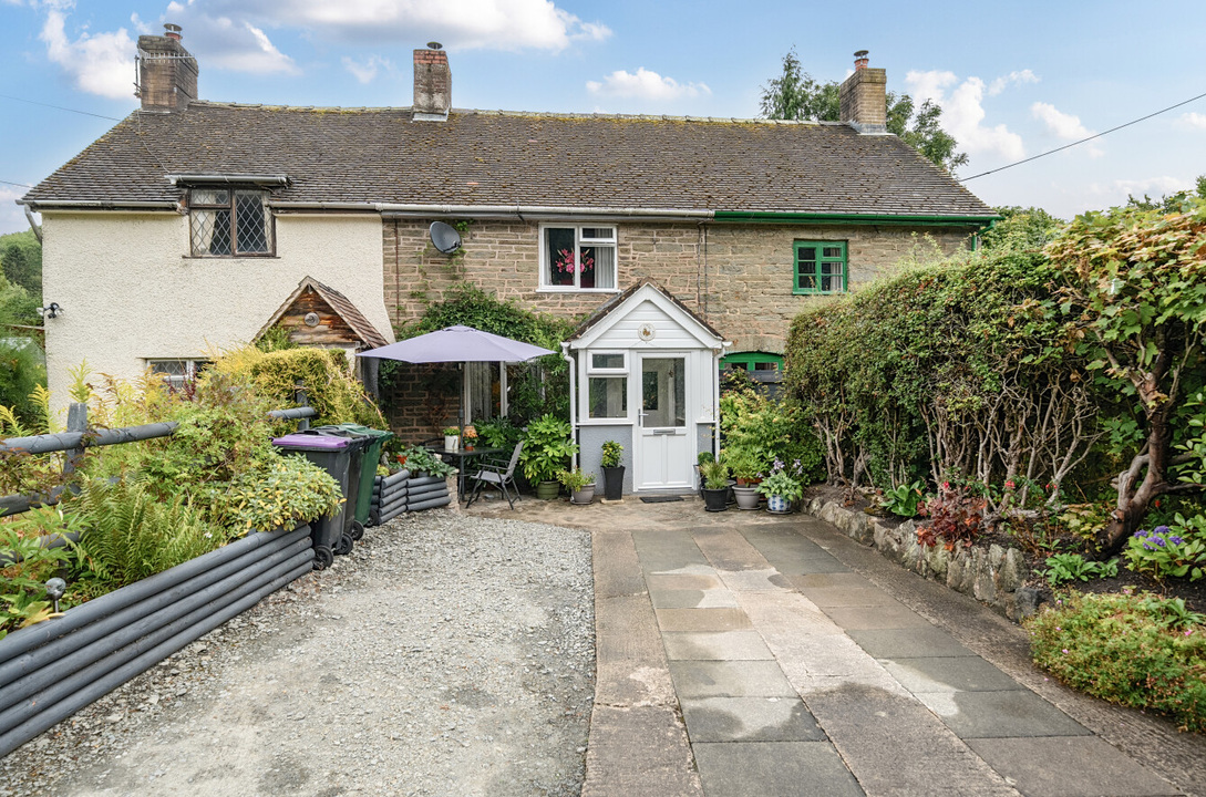 2 Bed Cottage For Sale In Mill Cottages, Bucknell, Shropshire, (Ref: 666468), SY7 0AR