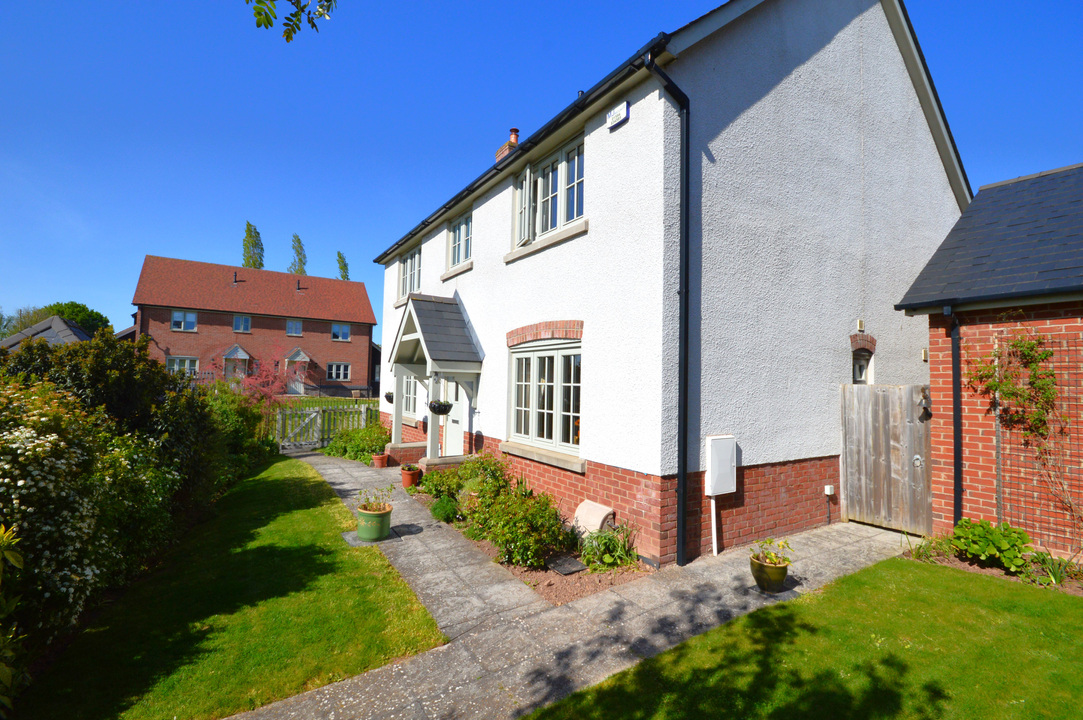 4 Bed Detached House For Sale In Englands Field, Bodenham, Hereford, Herefordshire (Ref: 696025)